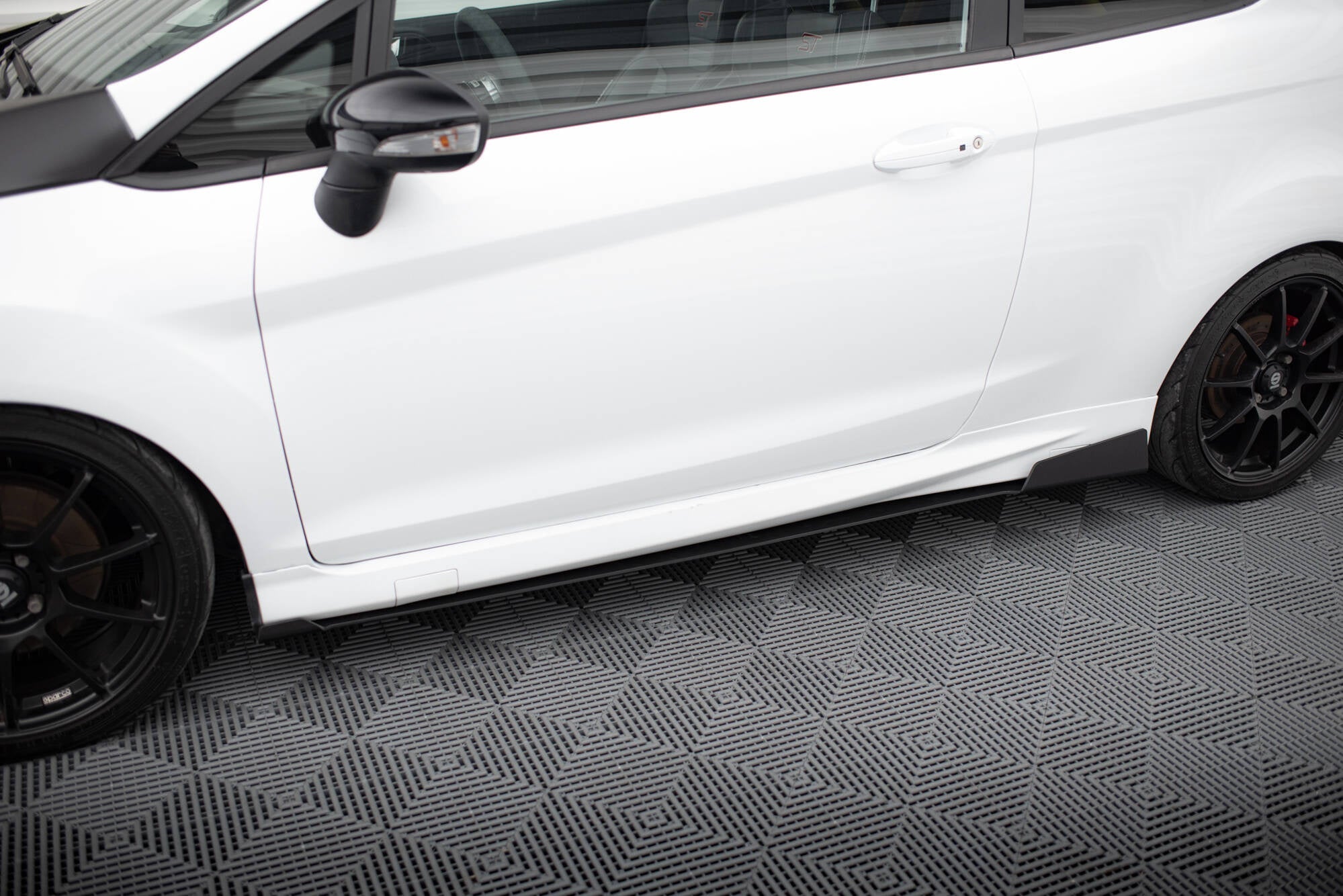 Taloneras Racing Ford Fiesta ST Mk7 Facelift