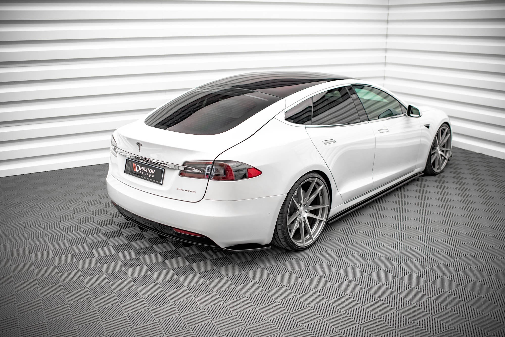 Taloneras Tesla Model S Facelift Mk1