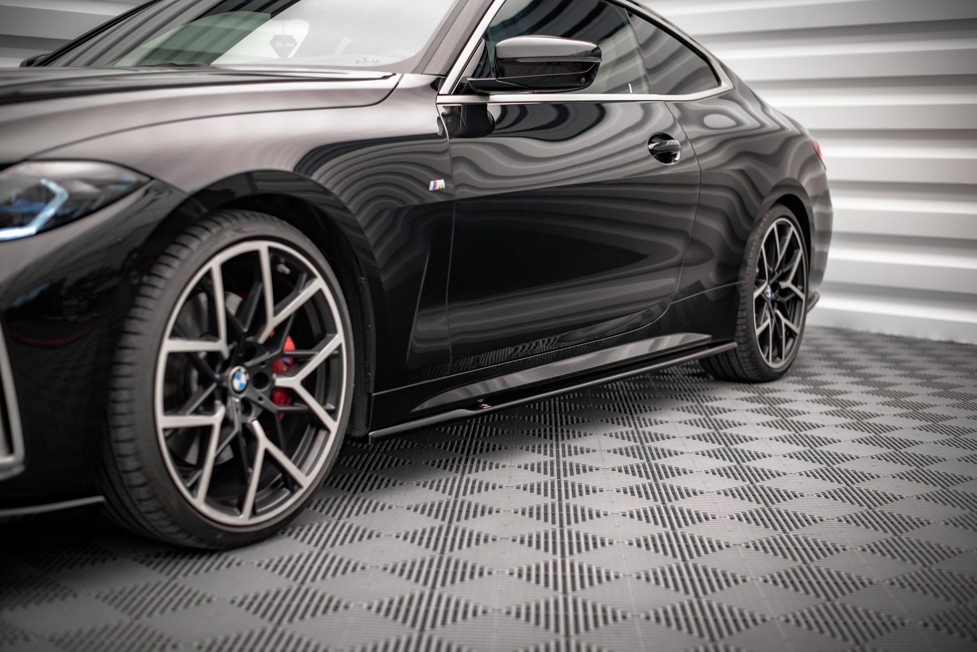 Taloneras V.1 BMW Serie 4 M-Pack / M440i G22 / G23 / G22 Facelift / G23 Facelift