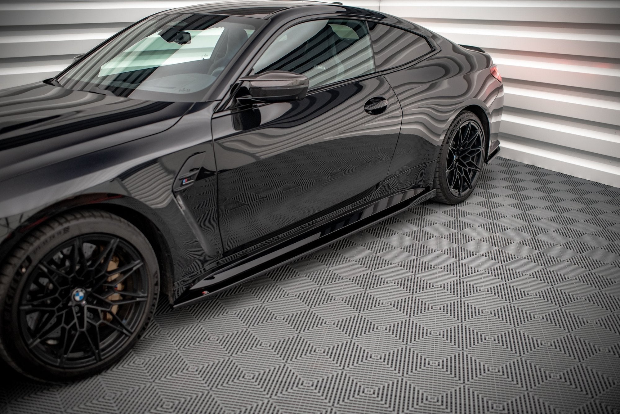 Taloneras V.1 BMW M4 G82 / G82 Facelift
