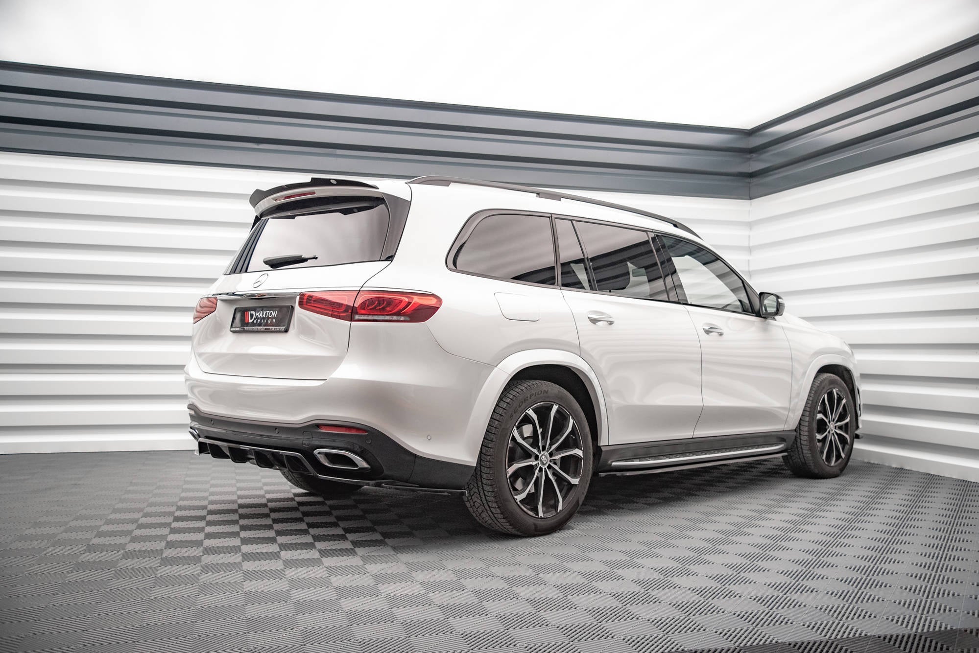 Taloneras V.1 Mercedes-Benz GLS AMG-Line X167