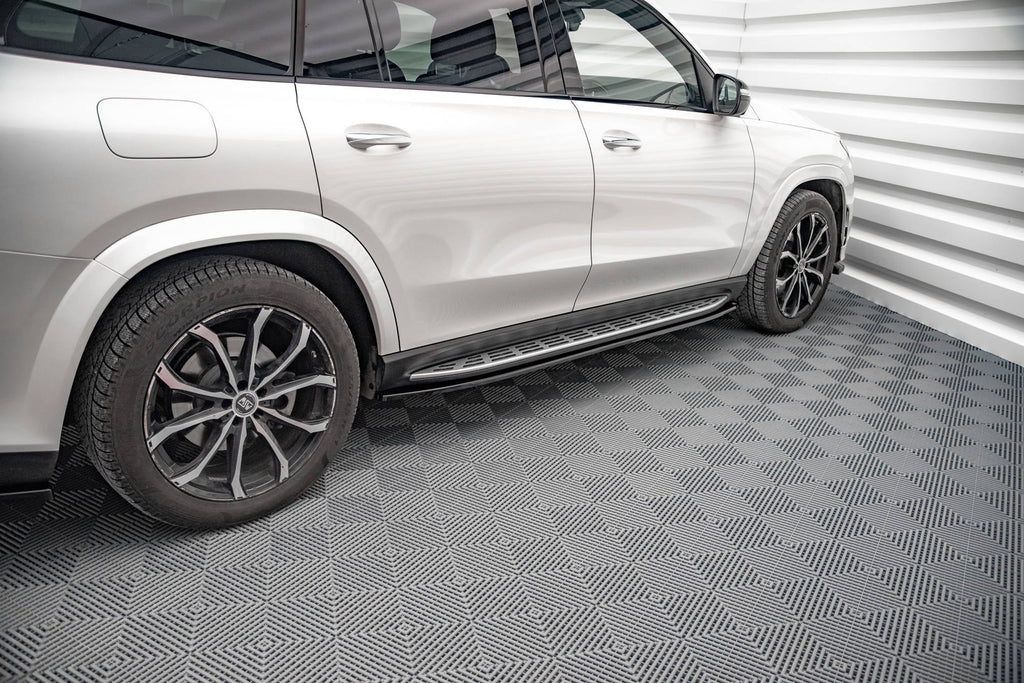 Side skirts V.1 Mercedes-Benz GLS AMG-Line X167