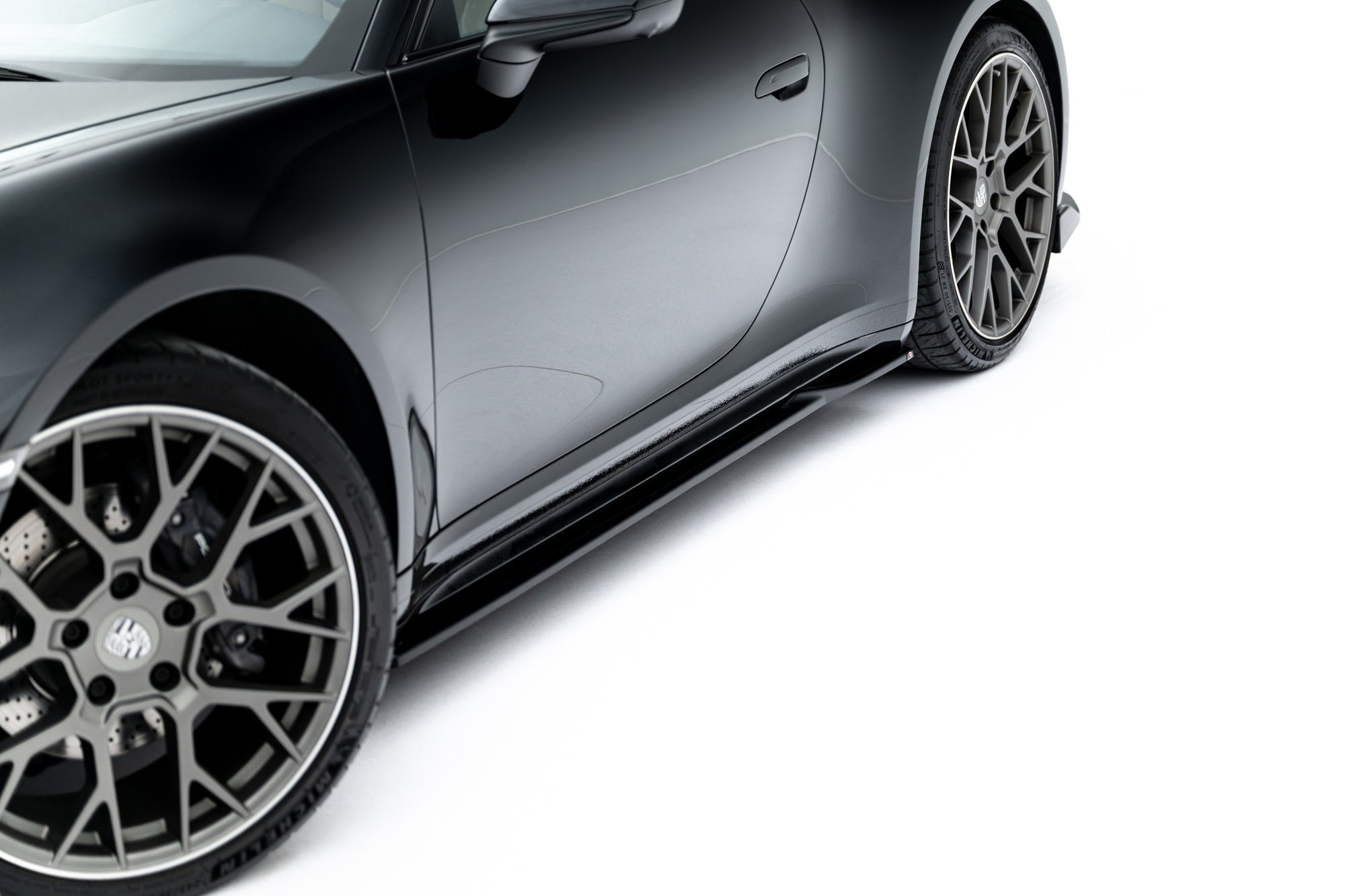 Taloneras V.1 Porsche 911 Carrera Sport Design 992