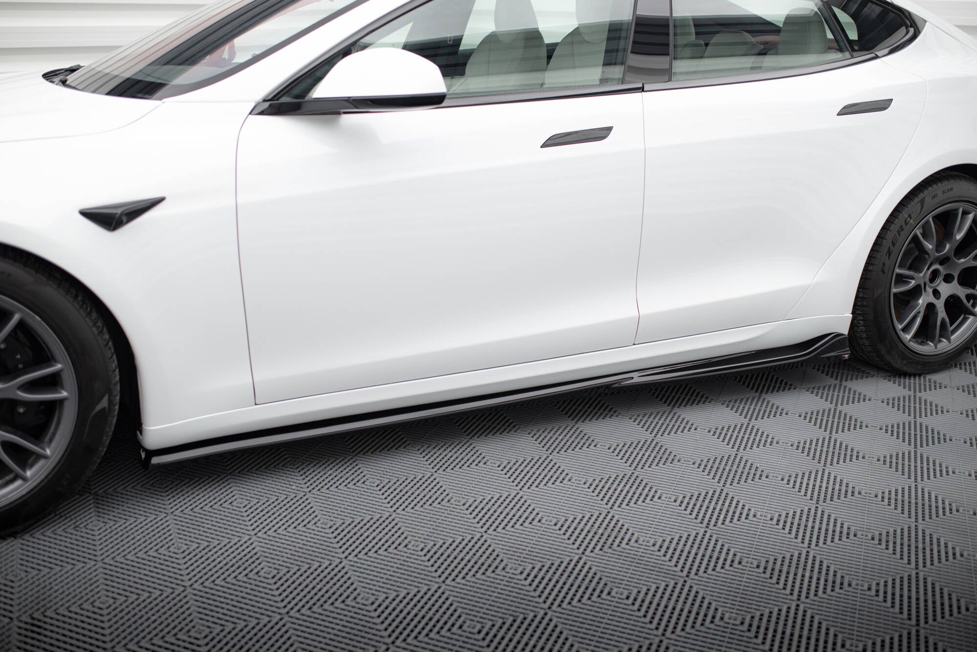 Taloneras V.1 Tesla Model S Plaid Mk1 Facelift