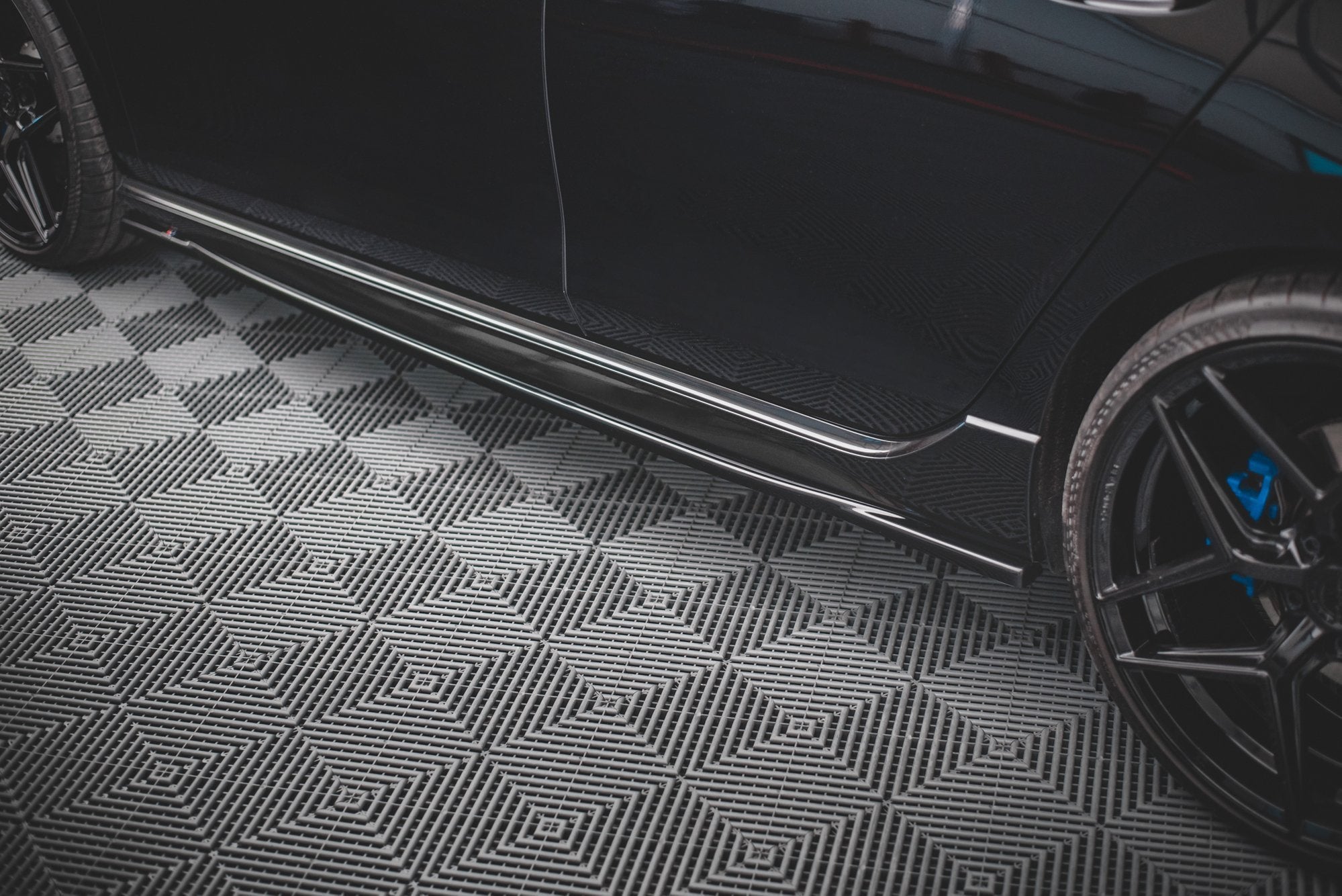 Taloneras V.1 Volkswagen Golf R Hatchback Mk8