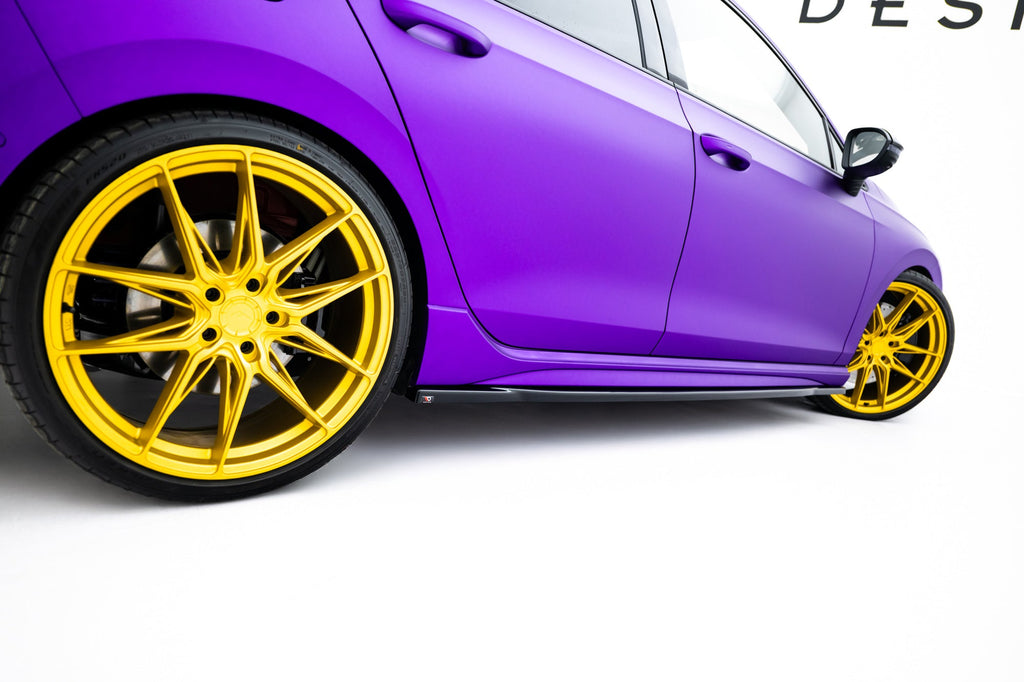 Side Skirts V.1 Volkswagen Golf R Hatchback Mk8 Facelift
