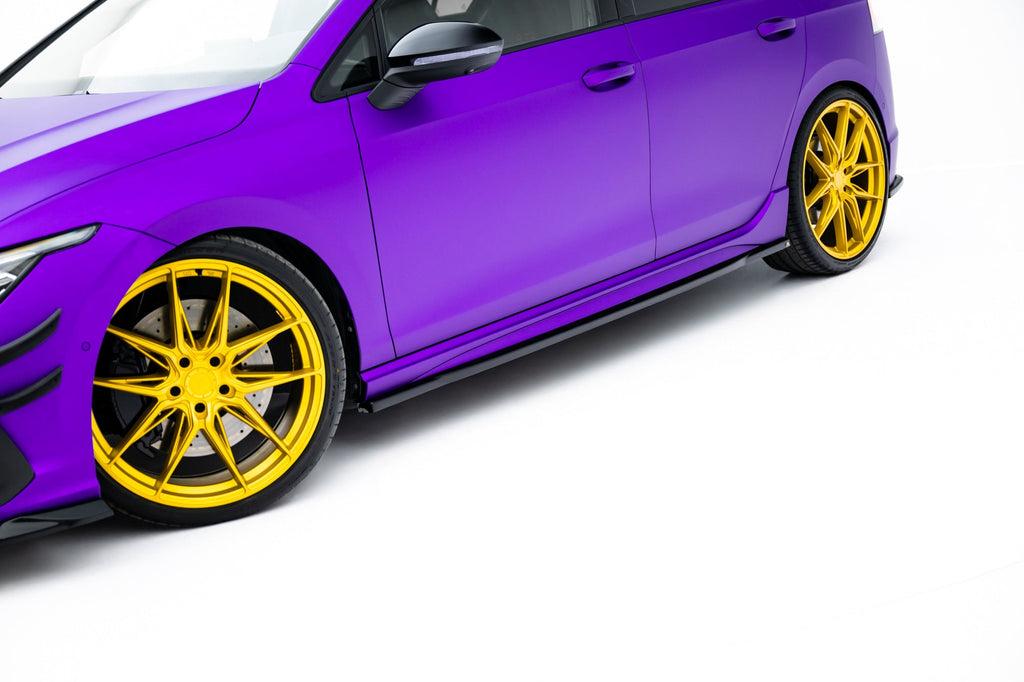 Side Skirts V.1 Volkswagen Golf R Hatchback Mk8 Facelift