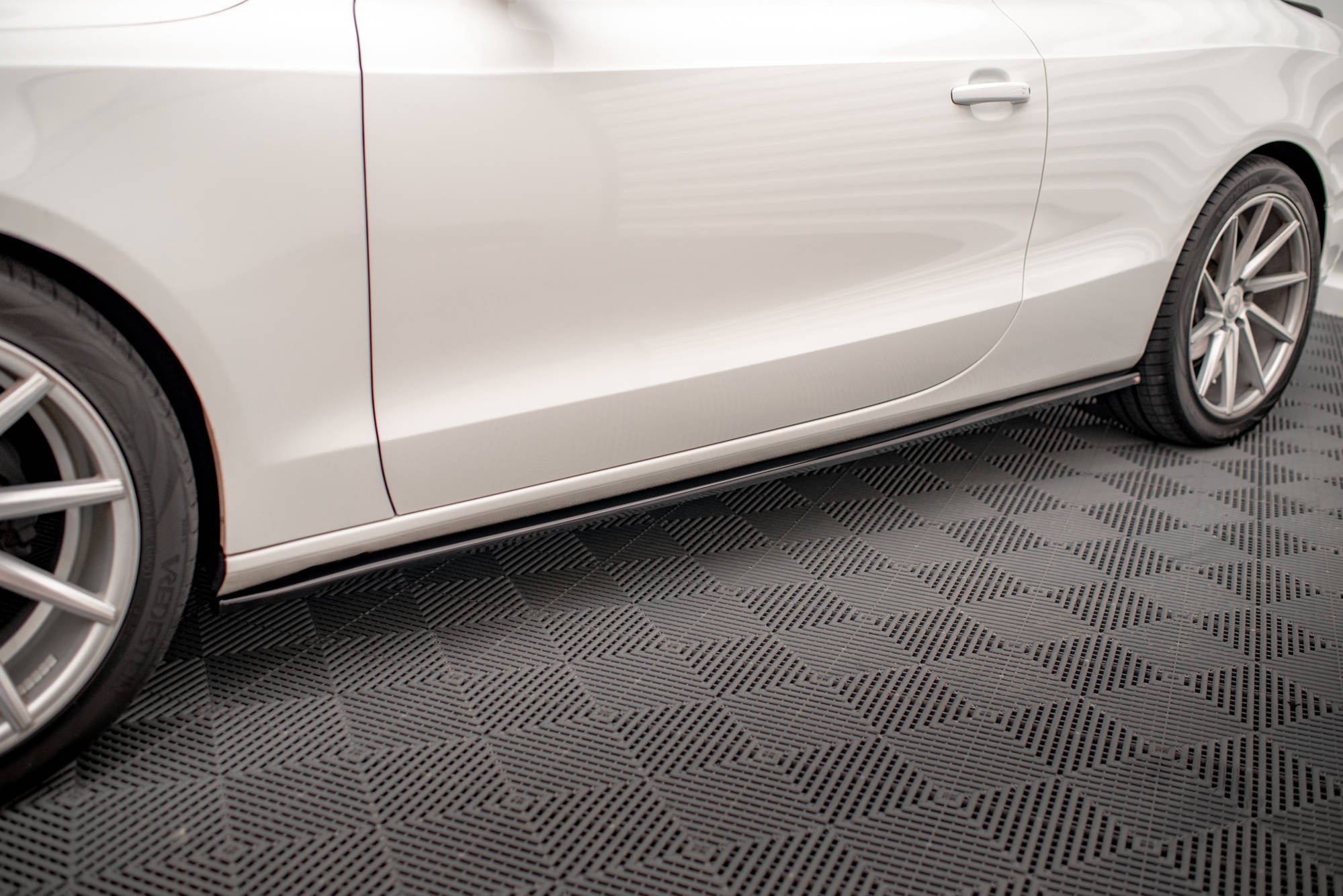 Taloneras V.2 Audi A5 / A5 S-Line / S5 Coupé 8T