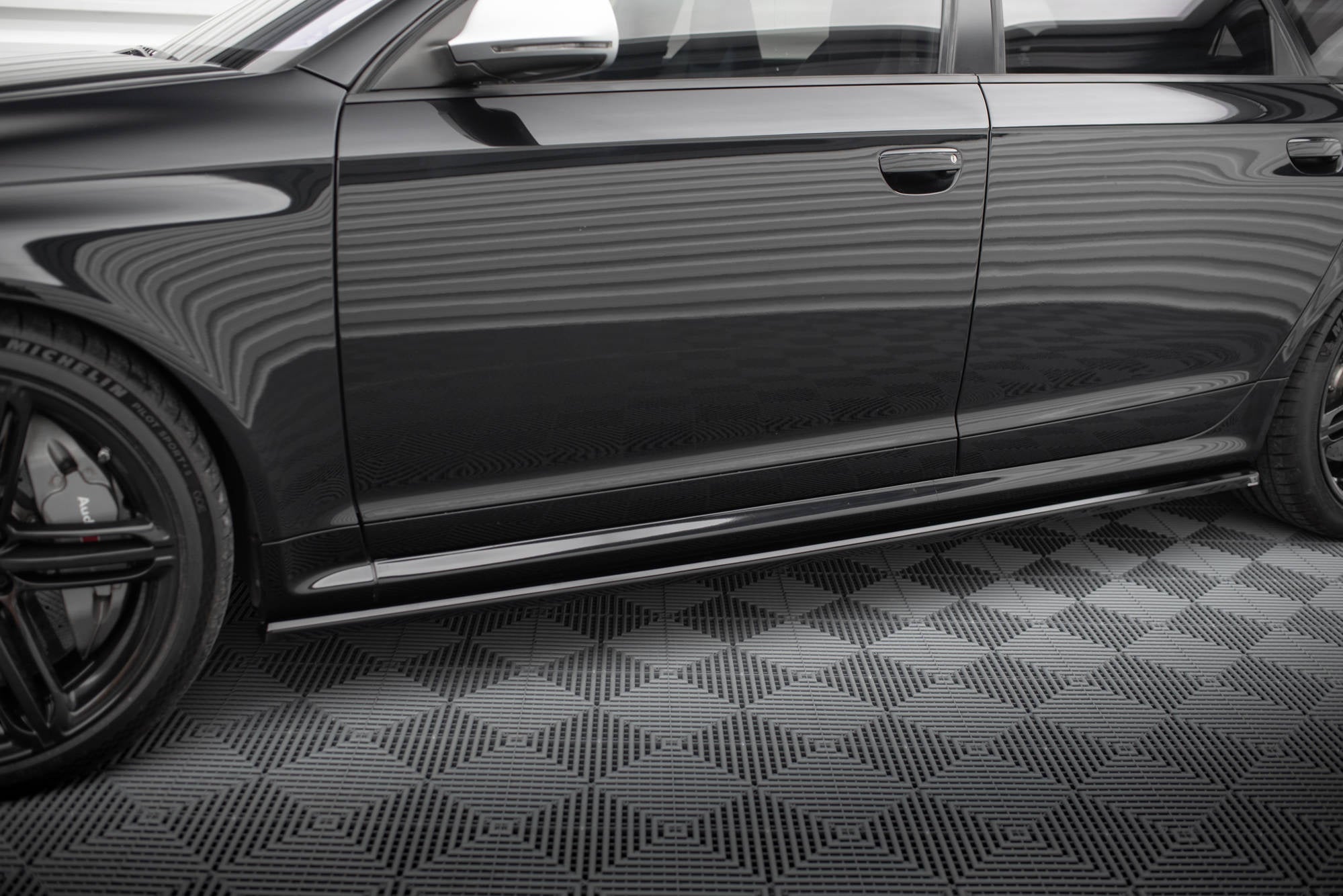 Taloneras V.2 Audi RS6 Avant C6