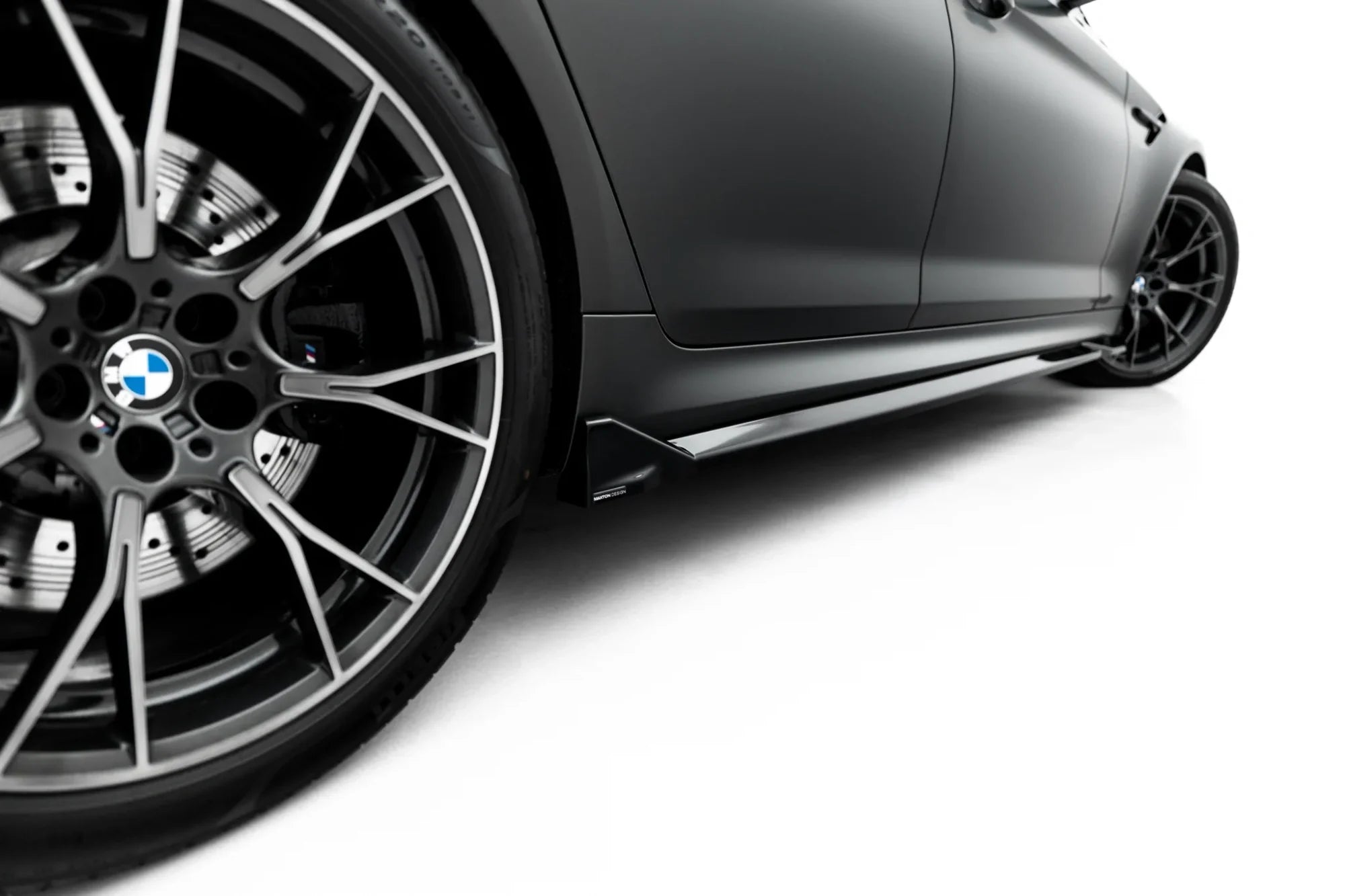 Taloneras V.2 BMW M5 F90 Facelift
