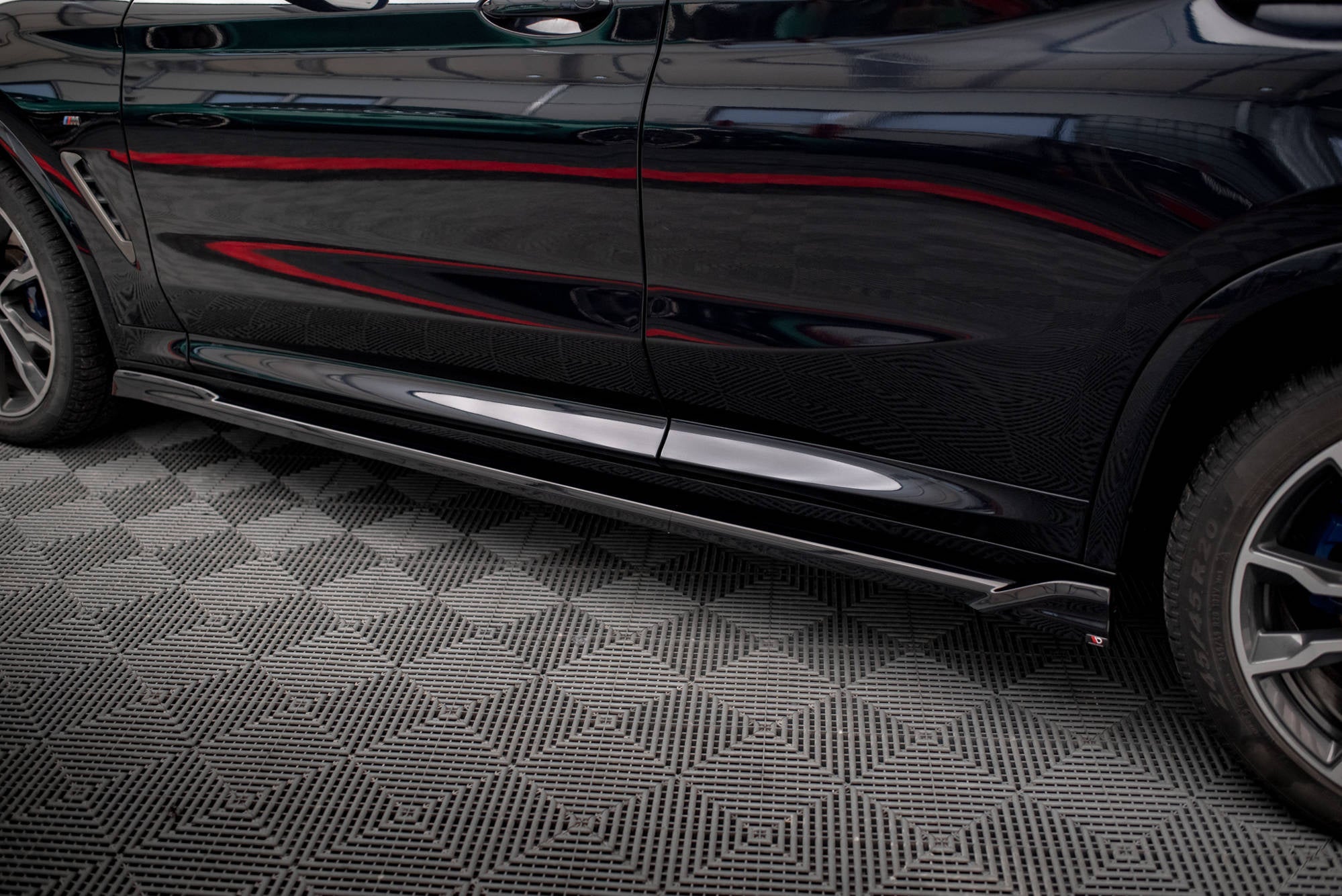 Taloneras V.2 BMW X4 M-Pack G02