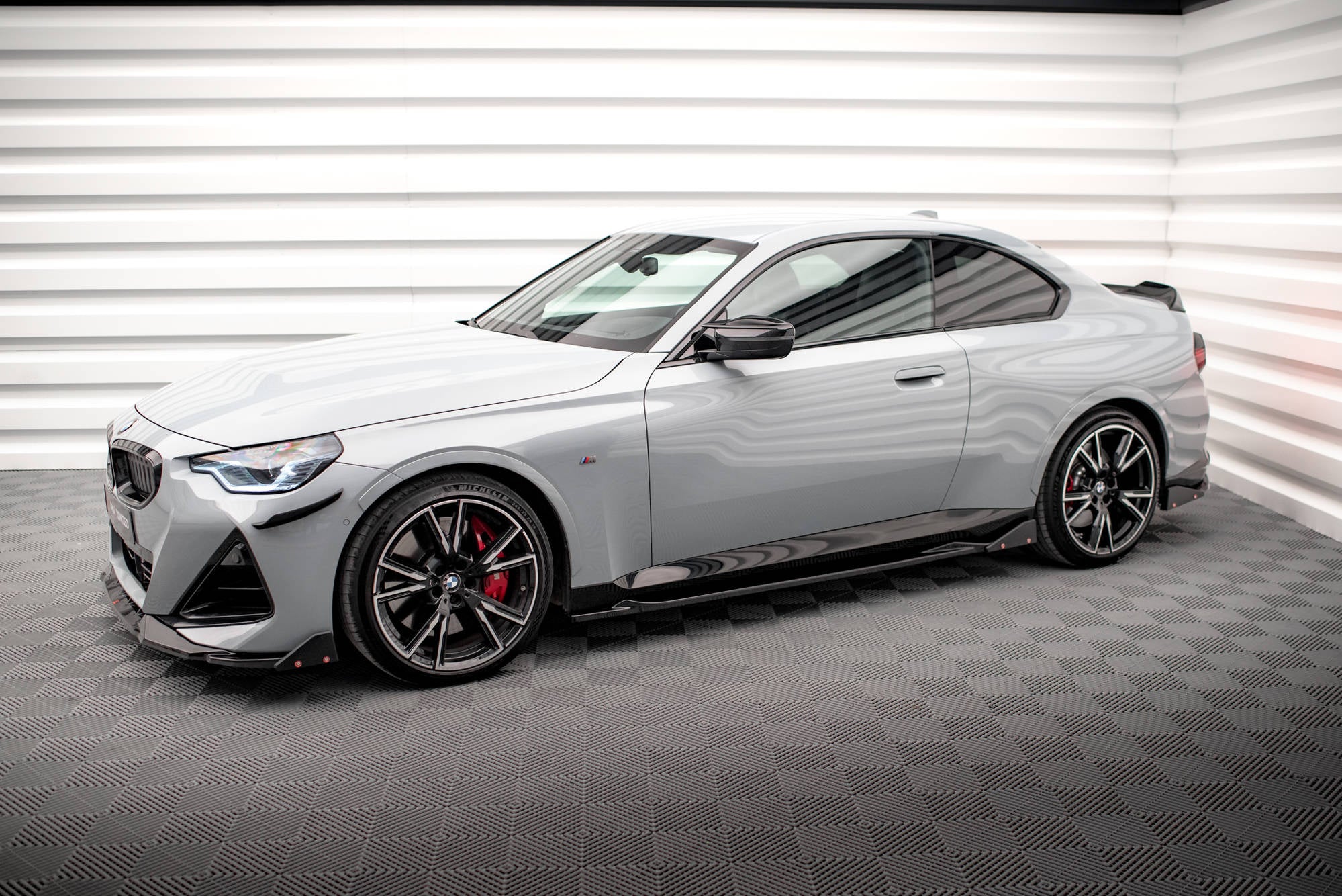 Taloneras V.2 + Flaps BMW Serie 2 Coupé M-Pack / M240i G42