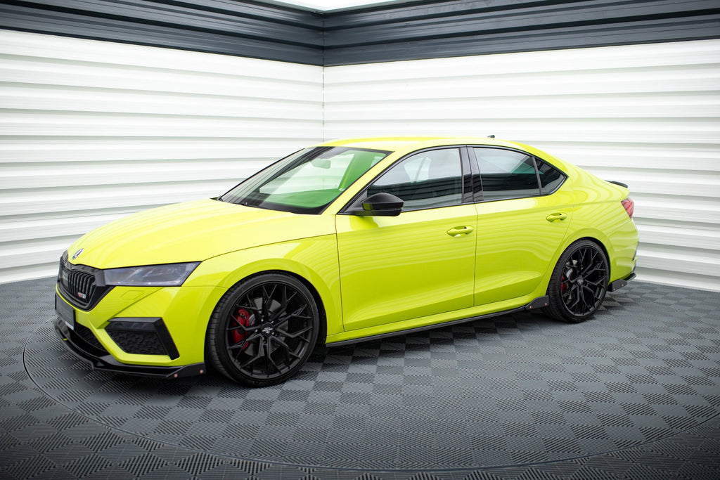 Taloneras V.2 + Flaps Skoda Octavia RS Liftback / Familiar Mk4