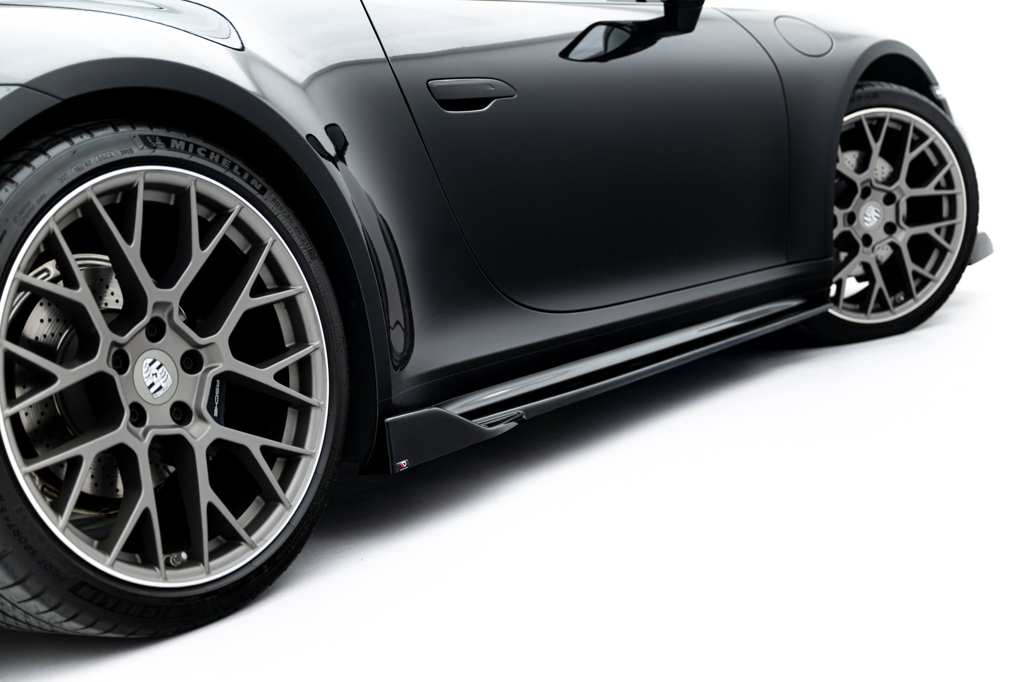 Taloneras V.2 Porsche 911 Carrera Sport Design 992