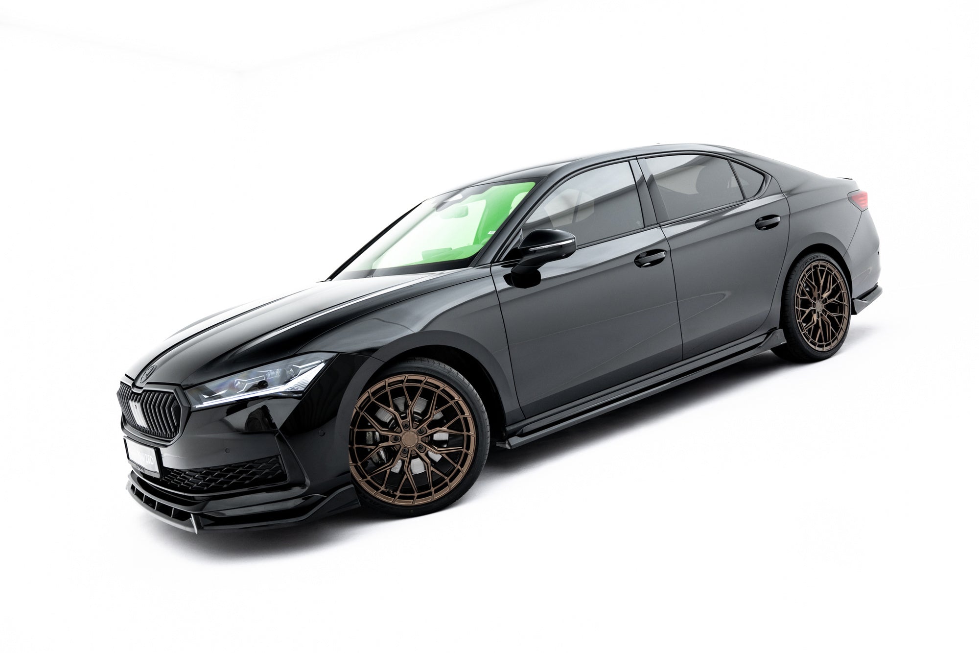 Taloneras V.2 Skoda Superb Sportline Mk4