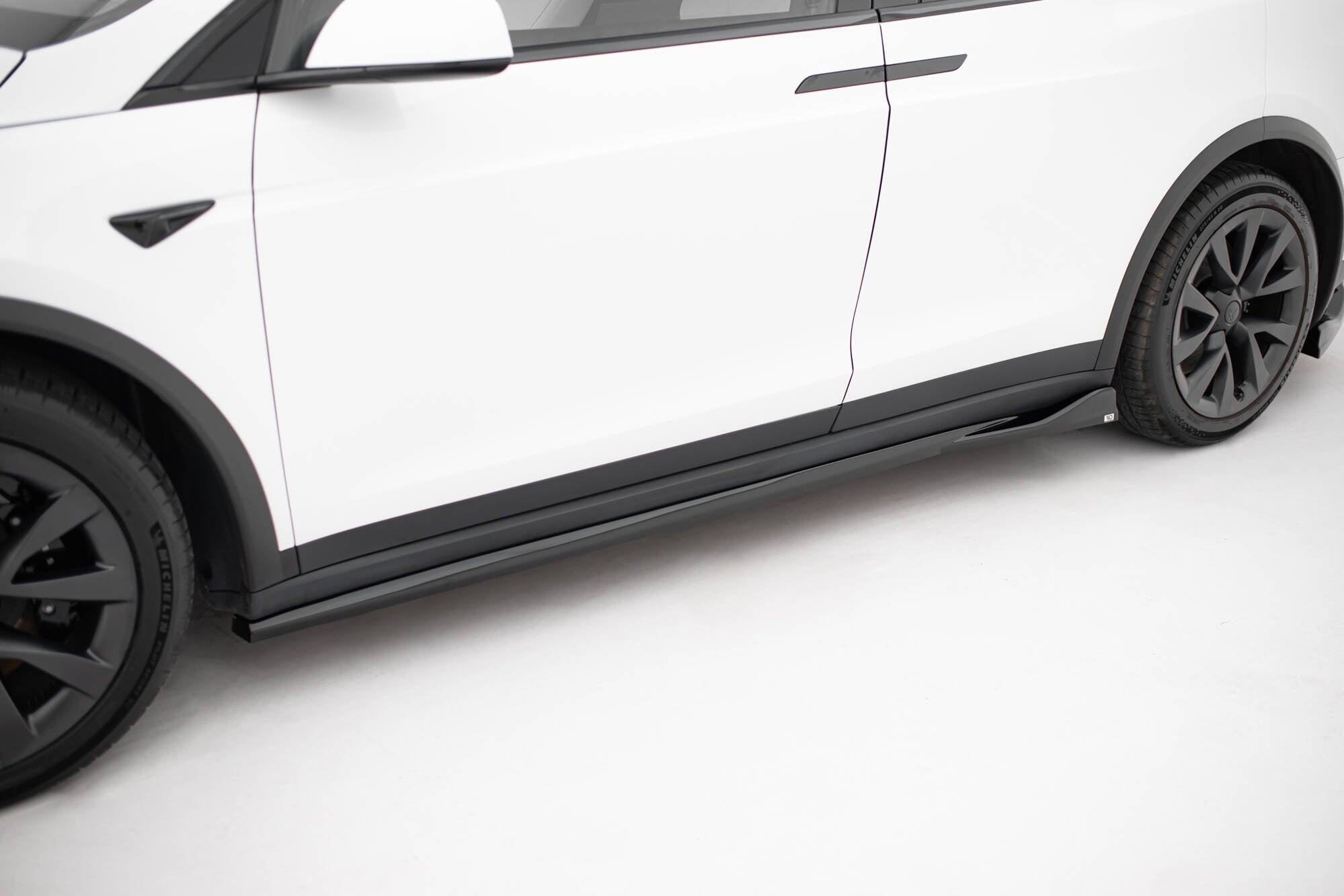 Taloneras V.2 Tesla Model X Mk1 Facelift