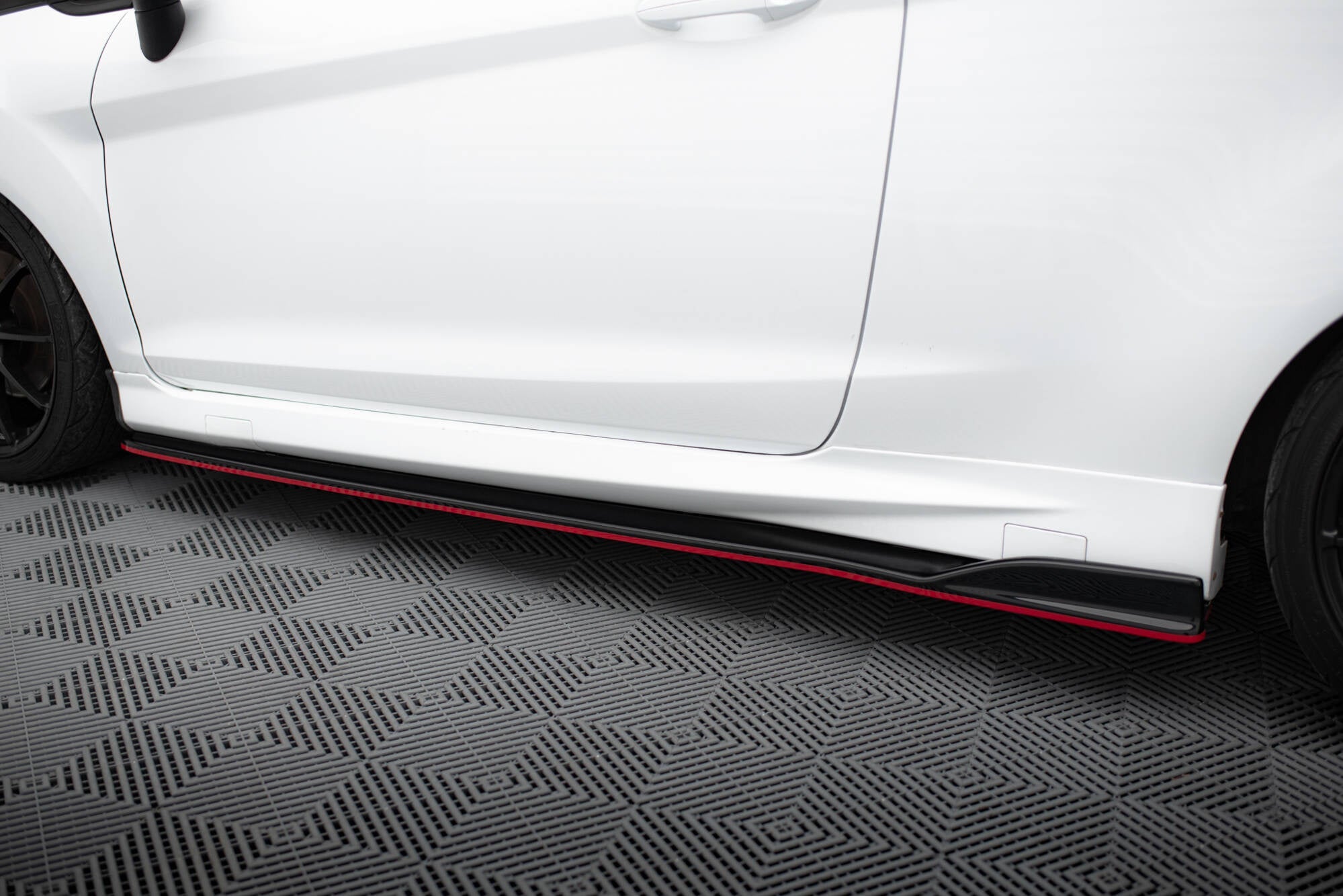Taloneras V.3 Ford Fiesta ST / ST-Line Mk7