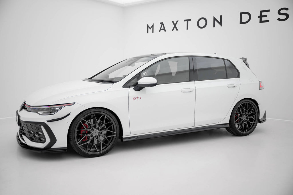 Taloneras V.3 Volkswagen Golf Mk8 GTI / GTE / GTI Clubsport / GTD / R-Line