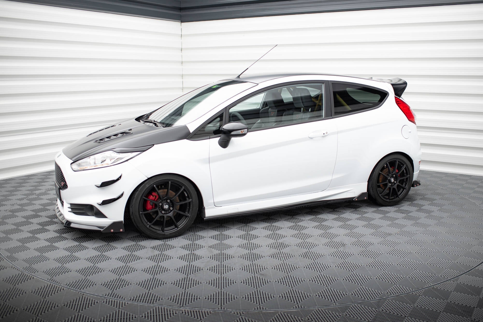 Taloneras V.4 + Flaps Ford Fiesta ST / ST-Line Mk7 Facelift