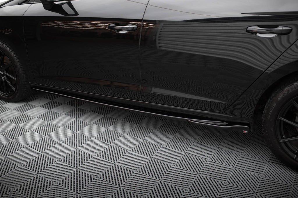 Taloneras V.4 Seat León Cupra / FR Mk3 FL