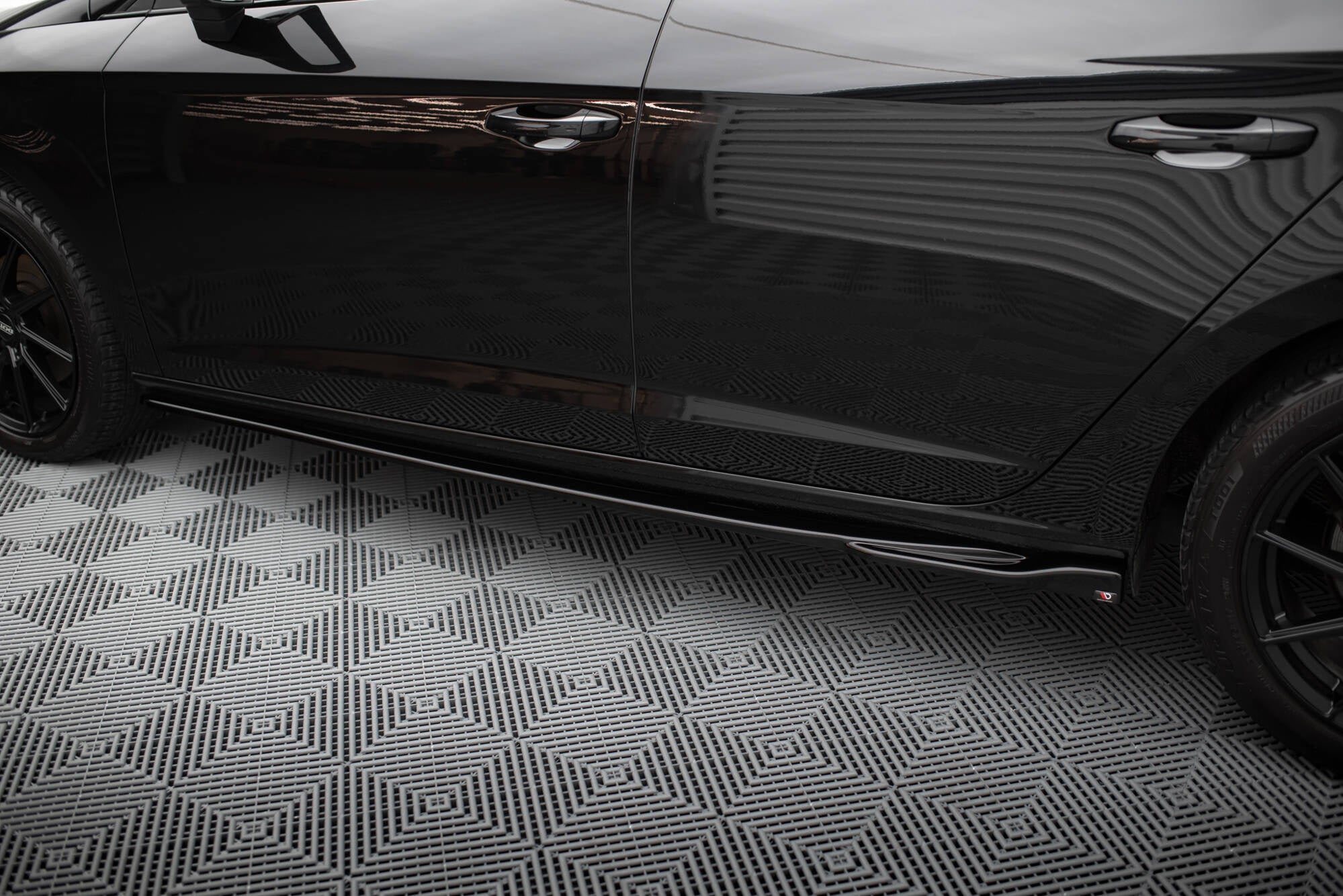 Taloneras V.4 Seat León Cupra / FR Mk3 FL