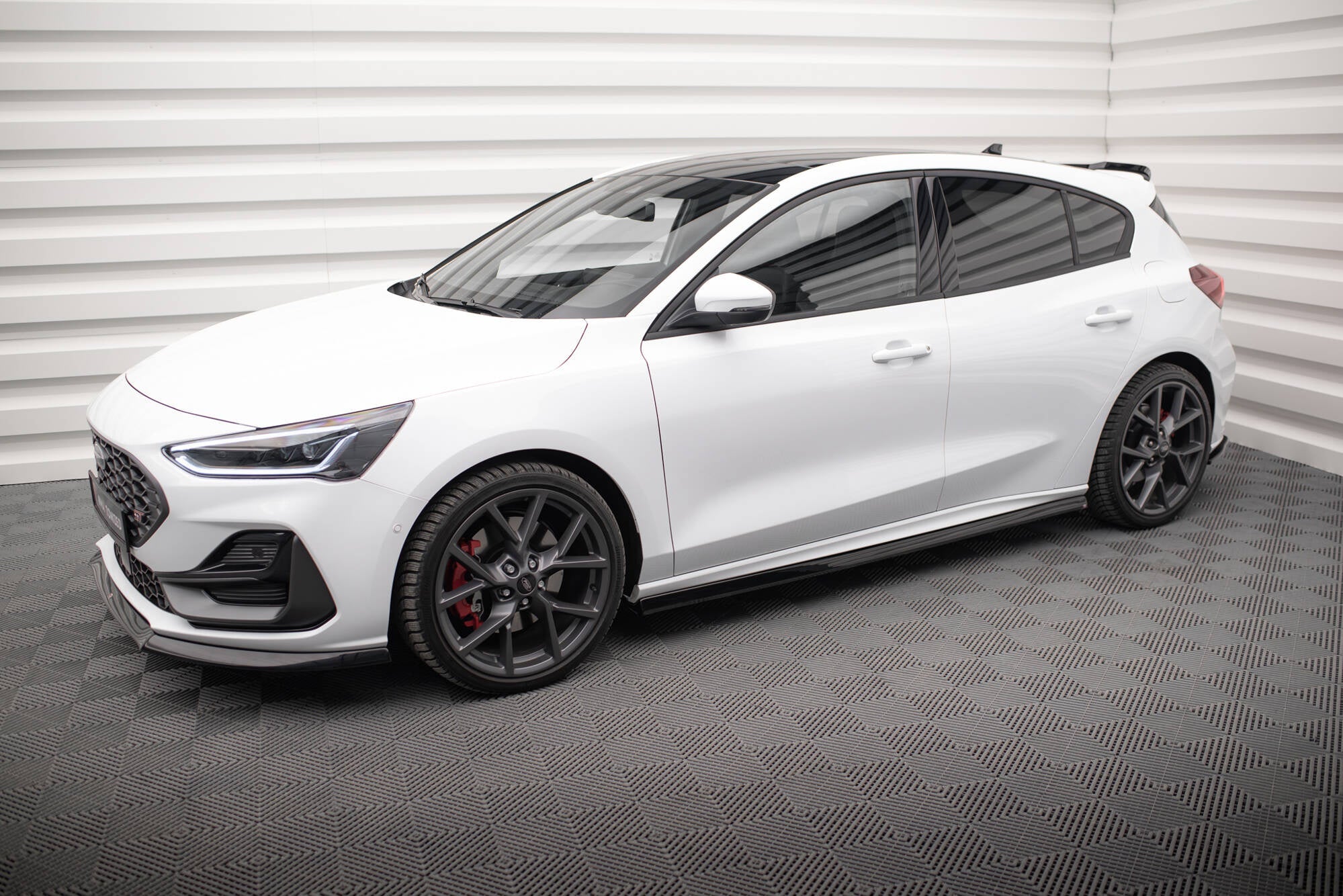 Taloneras V.5 Ford Focus ST / ST-Line Mk4 Facelift