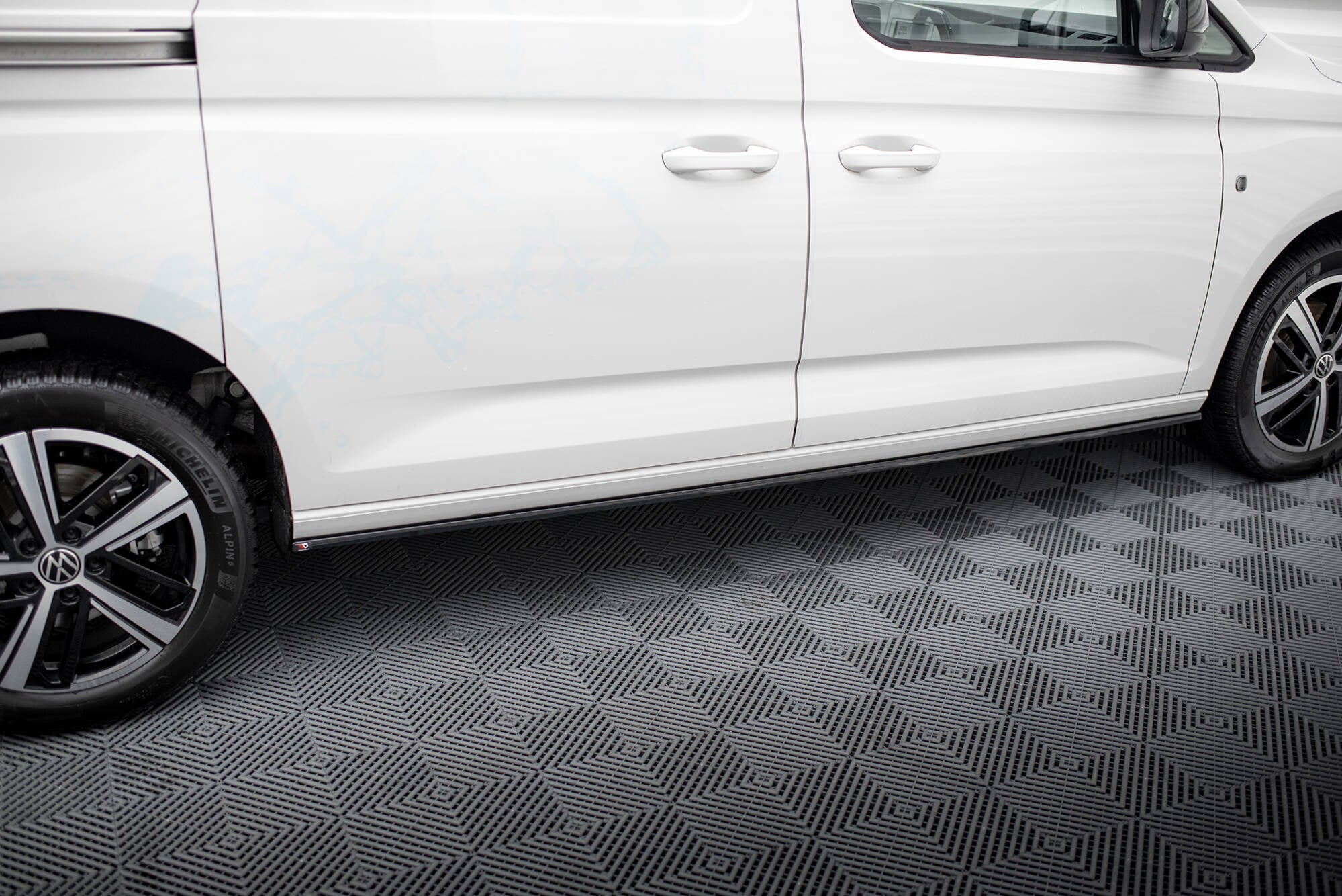 Taloneras Volkswagen Caddy Maxi Mk5
