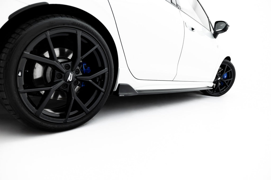 Taloneras Volkswagen Golf R Variant Mk8 / Mk8 Facelift