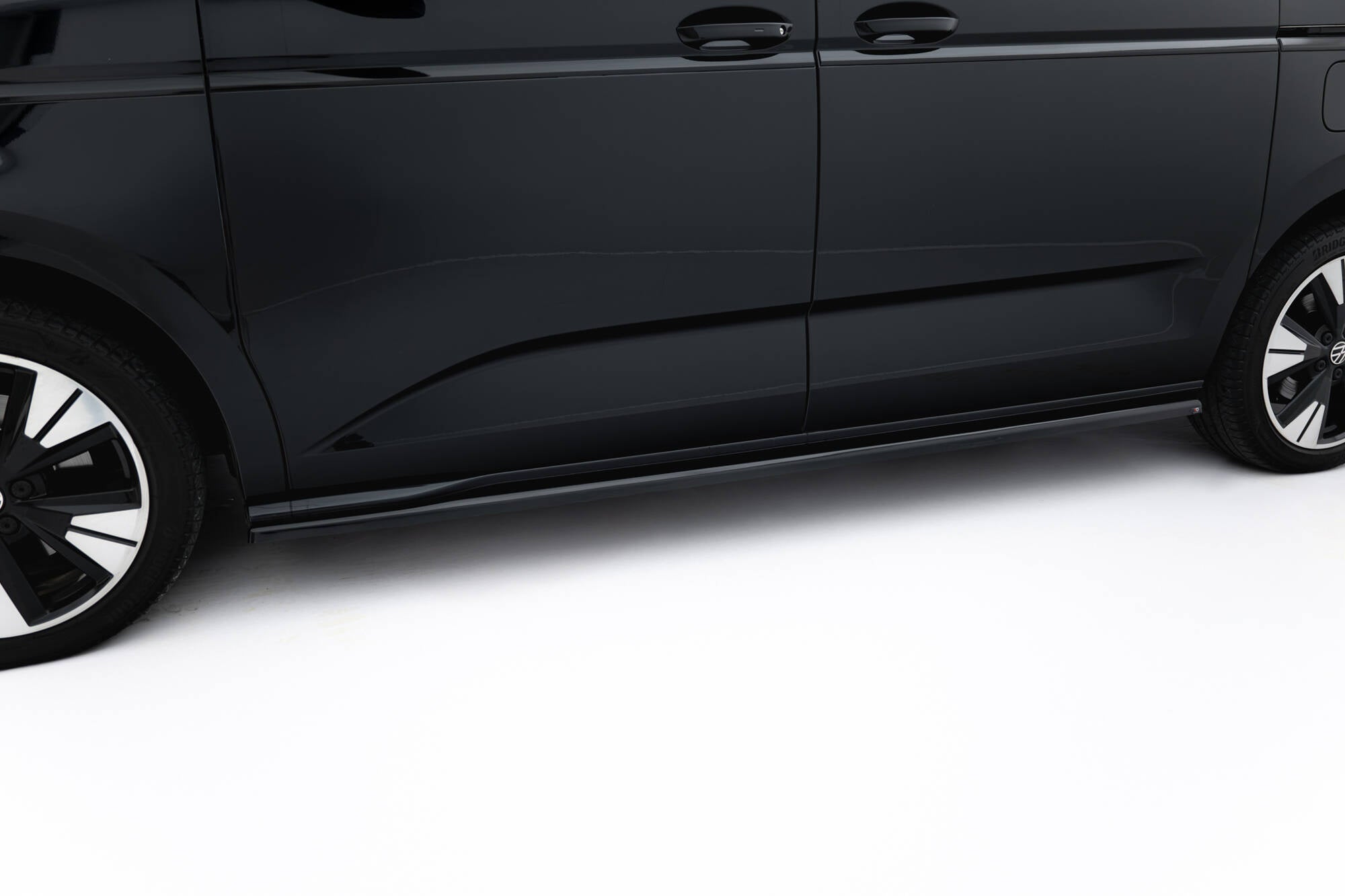 Taloneras Volkswagen Multivan Long T7