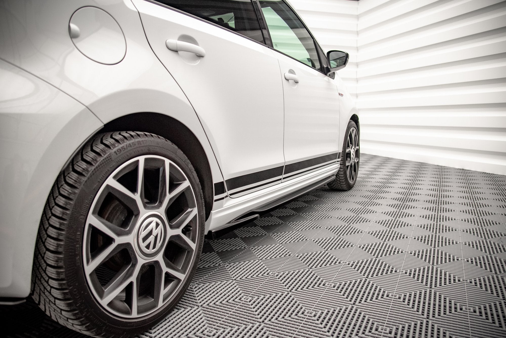 Taloneras Volkswagen Up GTI Mk1