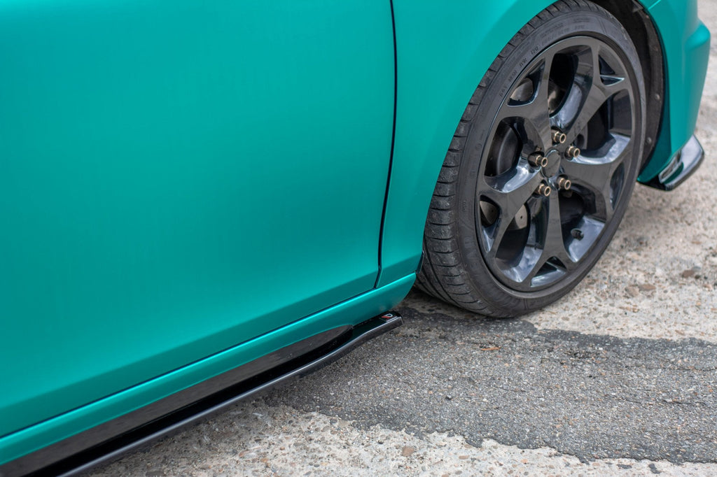Volvo V40 R-Design Mk2 Heel Plates