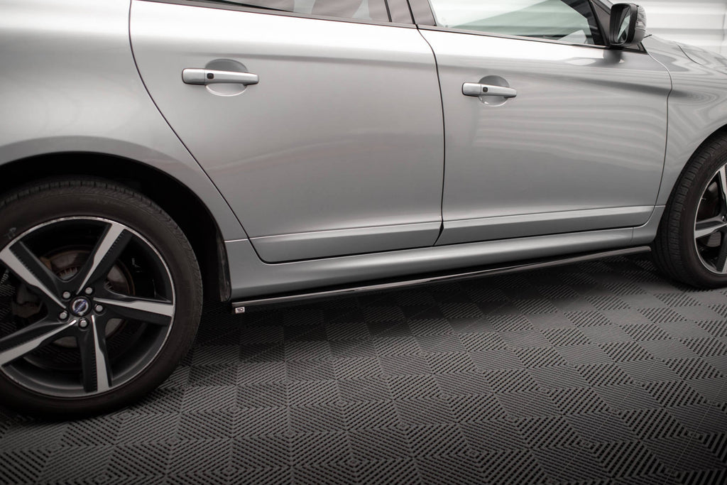 Taloneras Volvo XC60 R-Design Mk1 Facelift