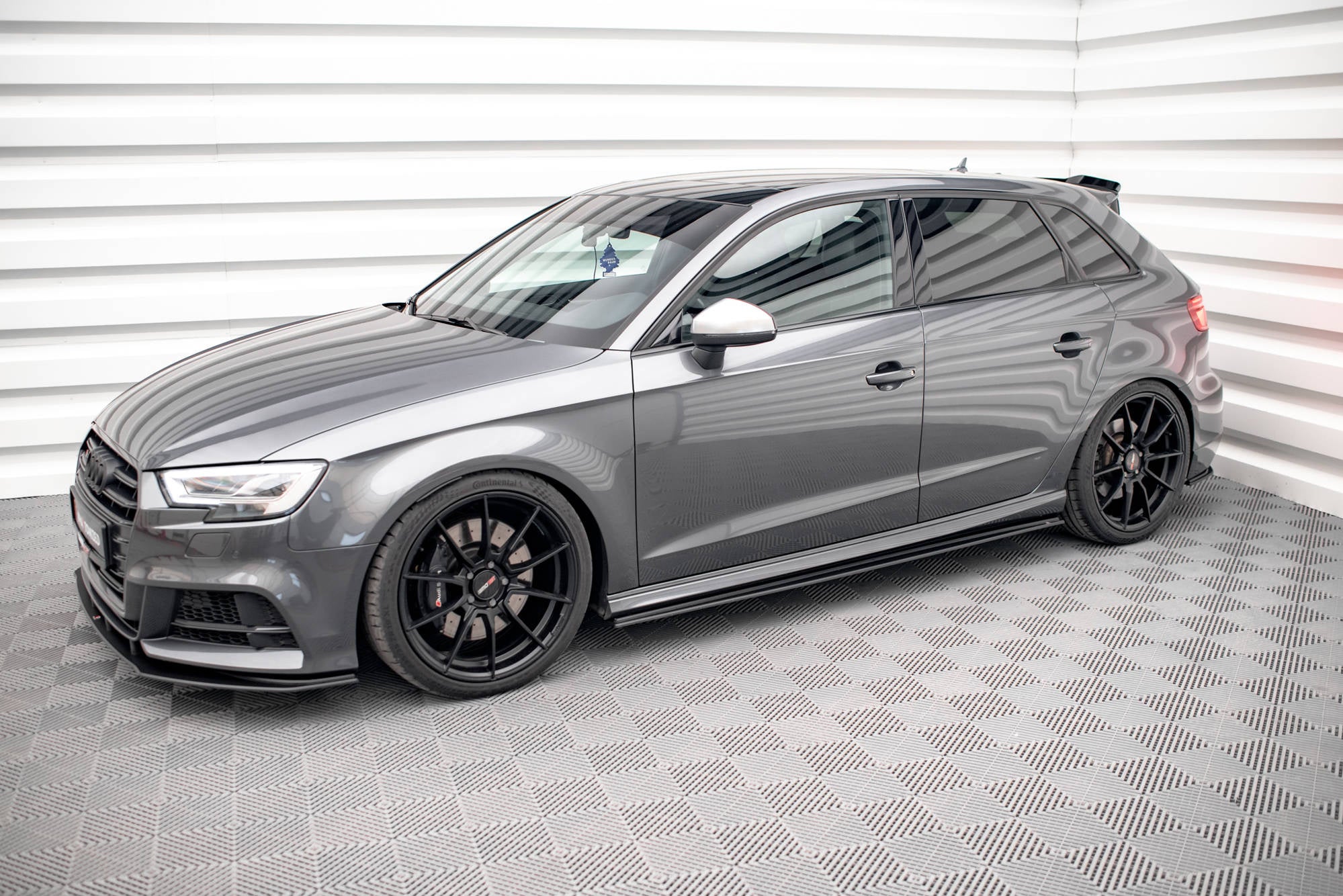 Taloneras Street Pro Audi S3 / A3 S-Line Sportback 8V Facelift