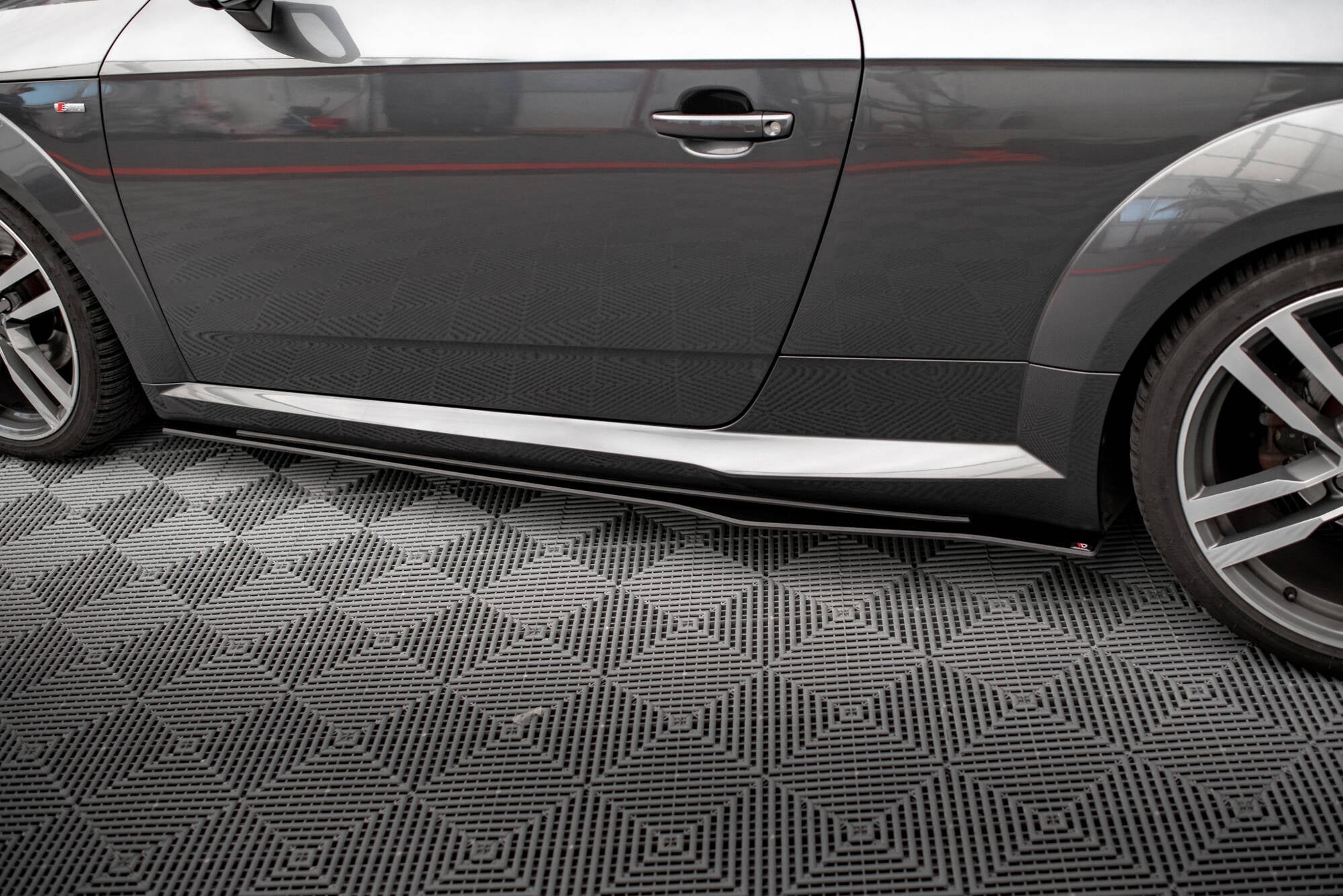 Taloneras Street Pro Audi TT S / S-Line 8S