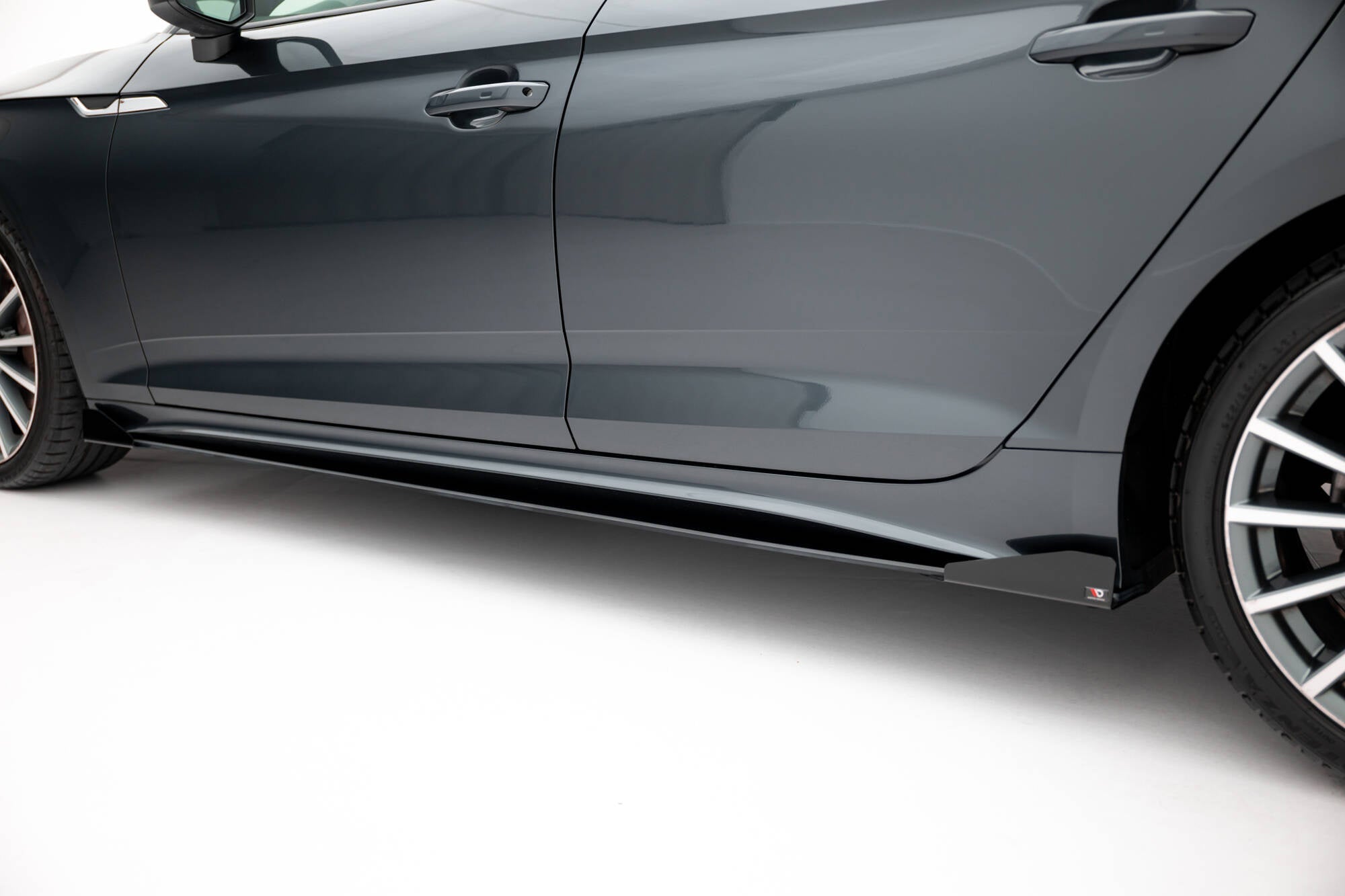 Taloneras Street Pro + Flaps Audi A5 Sportback F5 Facelift
