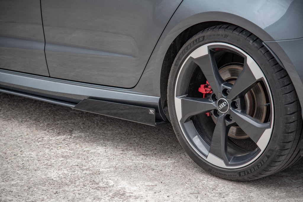 Taloneras Street Pro + Flaps Audi RS3 8V Sportback