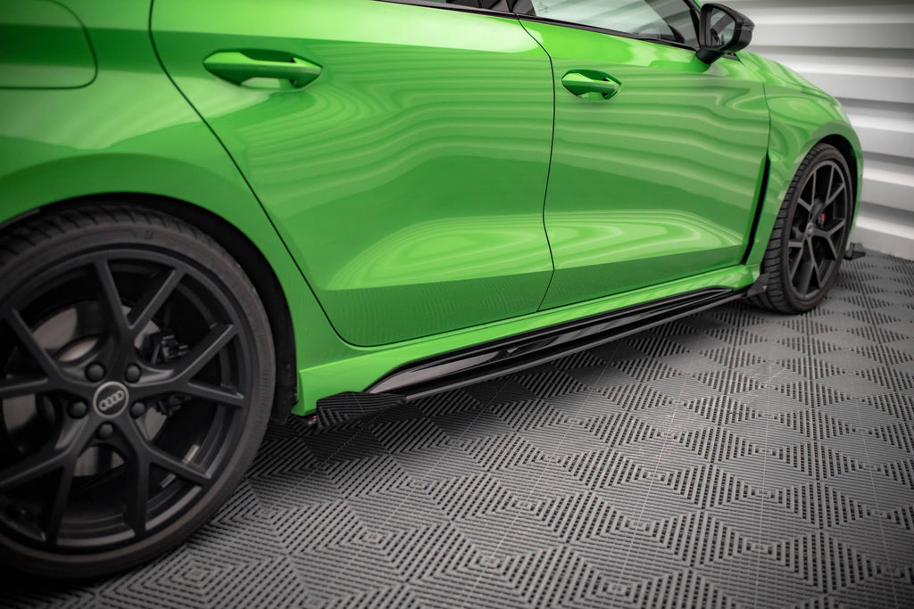 Taloneras Street Pro + Flaps Audi RS3 Berlina / Sedán 8Y