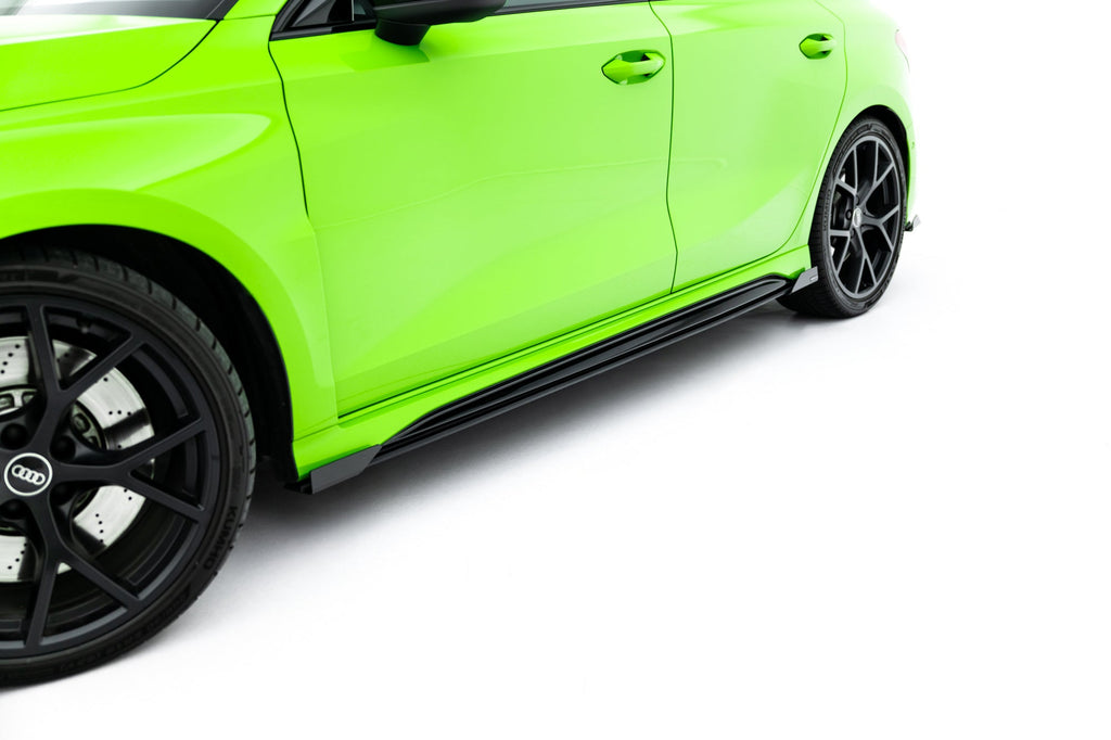Taloneras Street Pro + Flaps Audi RS3 Sportback 8Y Facelift