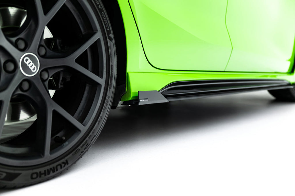 Taloneras Street Pro + Flaps Audi RS3 Sportback 8Y Facelift