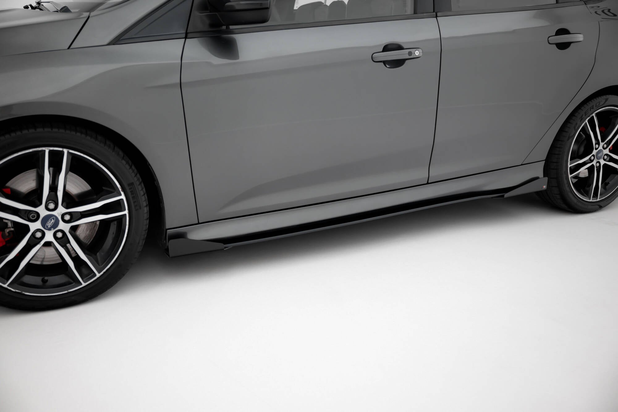 Taloneras Street Pro + Flaps Ford Focus ST Mk3 Facelift