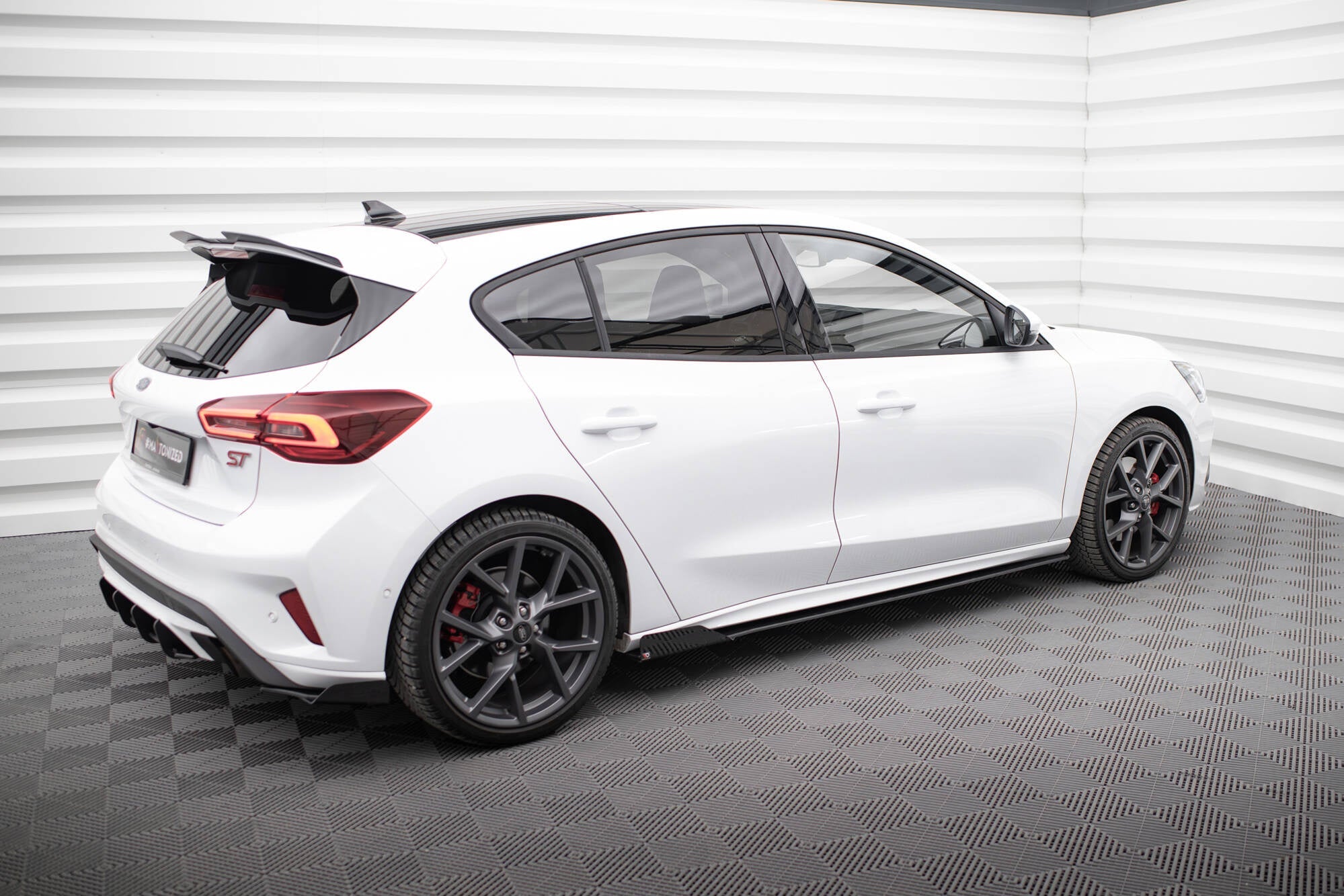 Taloneras Street Pro + Flaps Ford Focus ST/ST-Line MK4