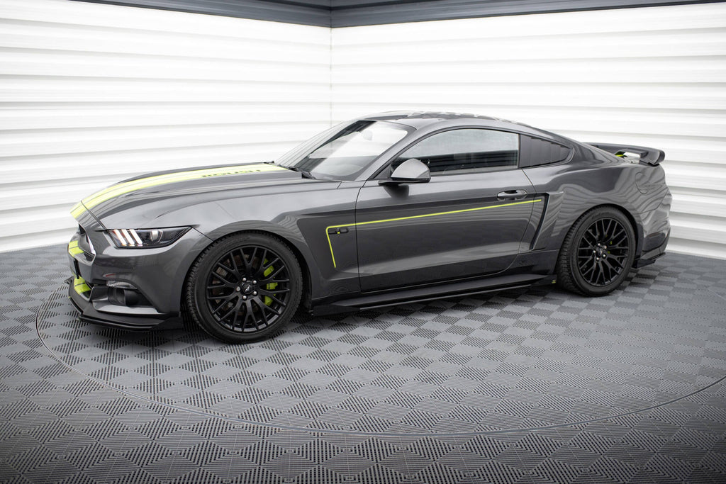 Taloneras Street Pro + Flaps Ford Mustang GT Mk6