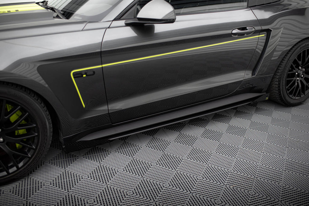 Taloneras Street Pro + Flaps Ford Mustang GT Mk6