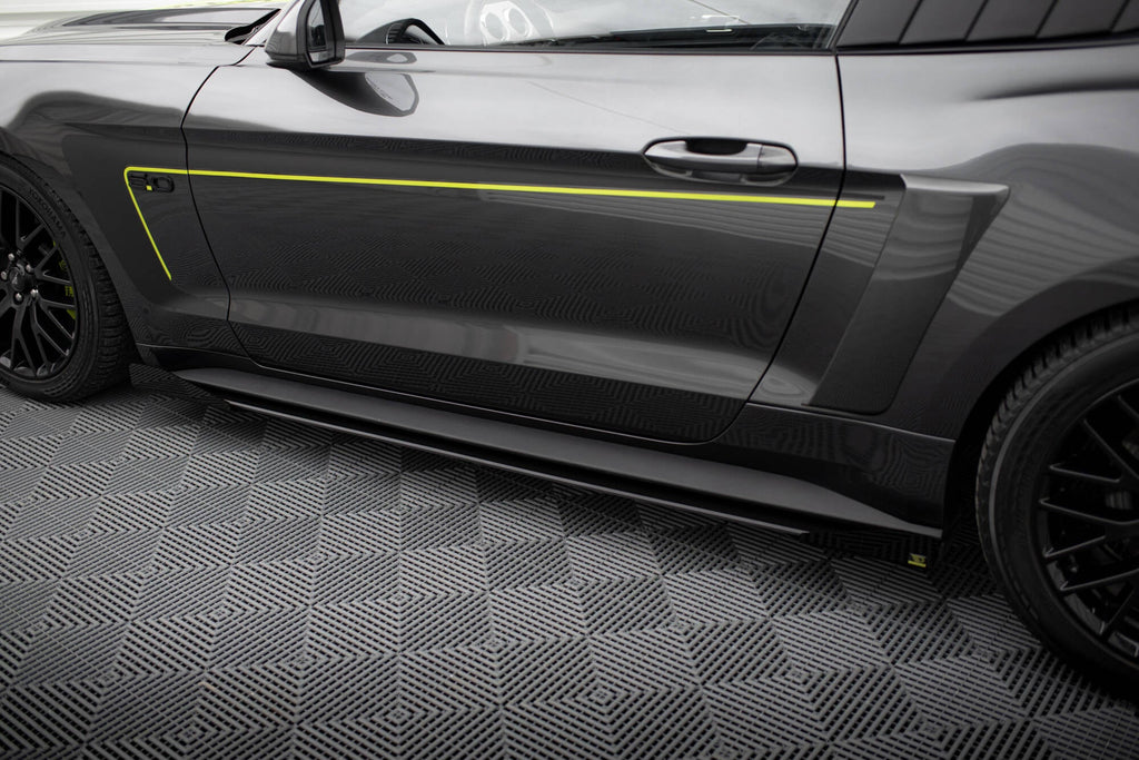 Taloneras Street Pro + Flaps Ford Mustang GT Mk6