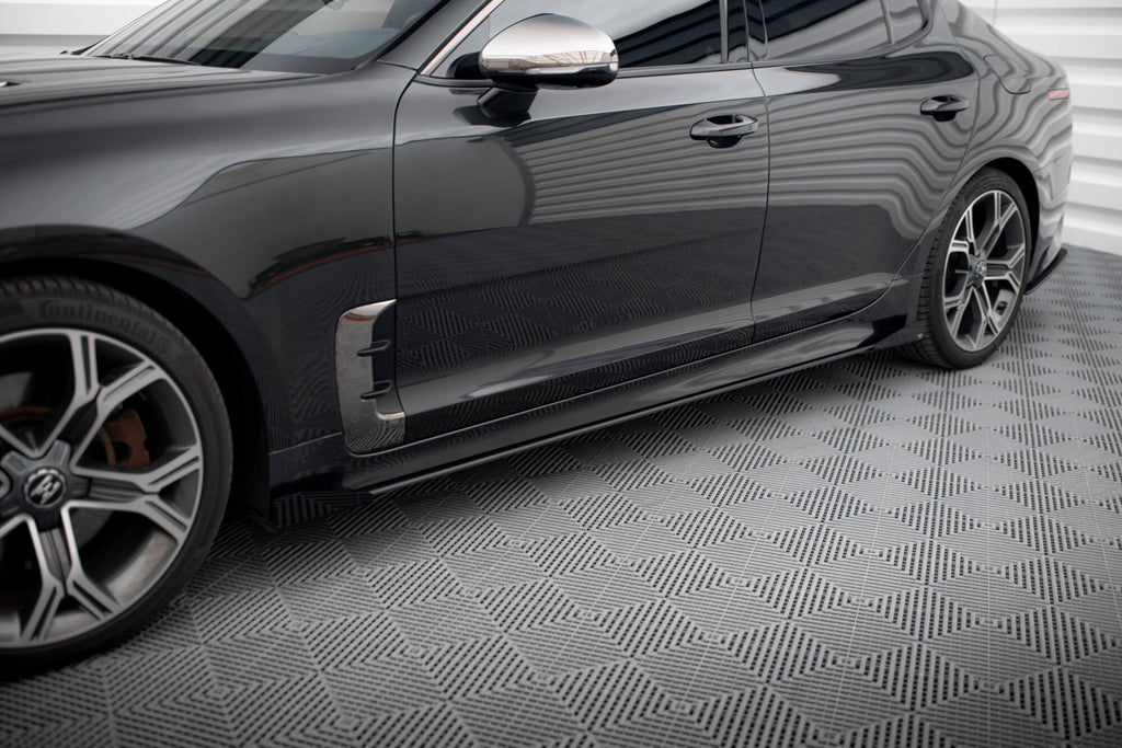 Taloneras Street Pro + Flaps Kia Stinger GT / GT-Line / Standard Mk1