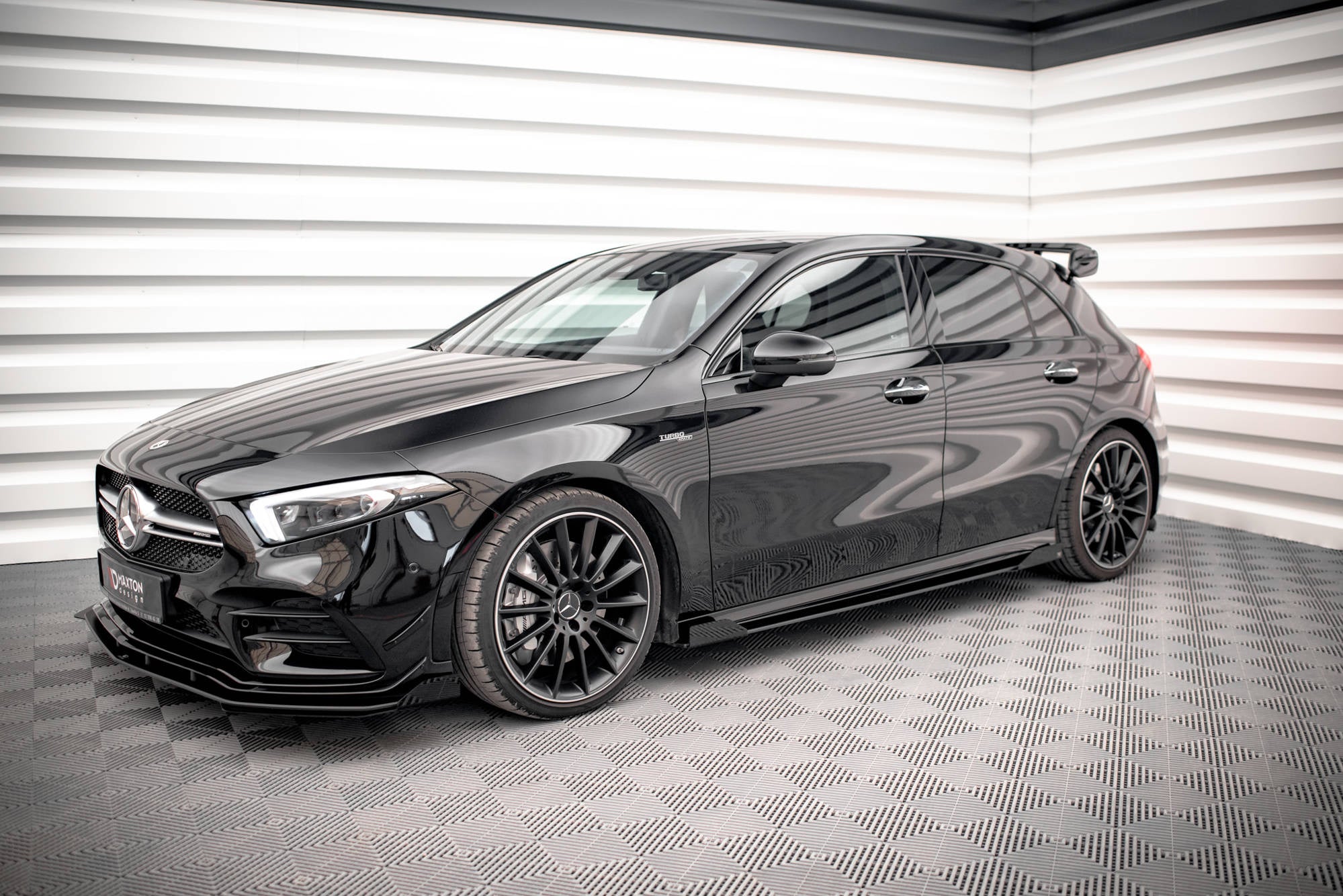 Taloneras Street Pro + Flaps Mercedes A35 AMG / AMG-Line Aero Pack W177