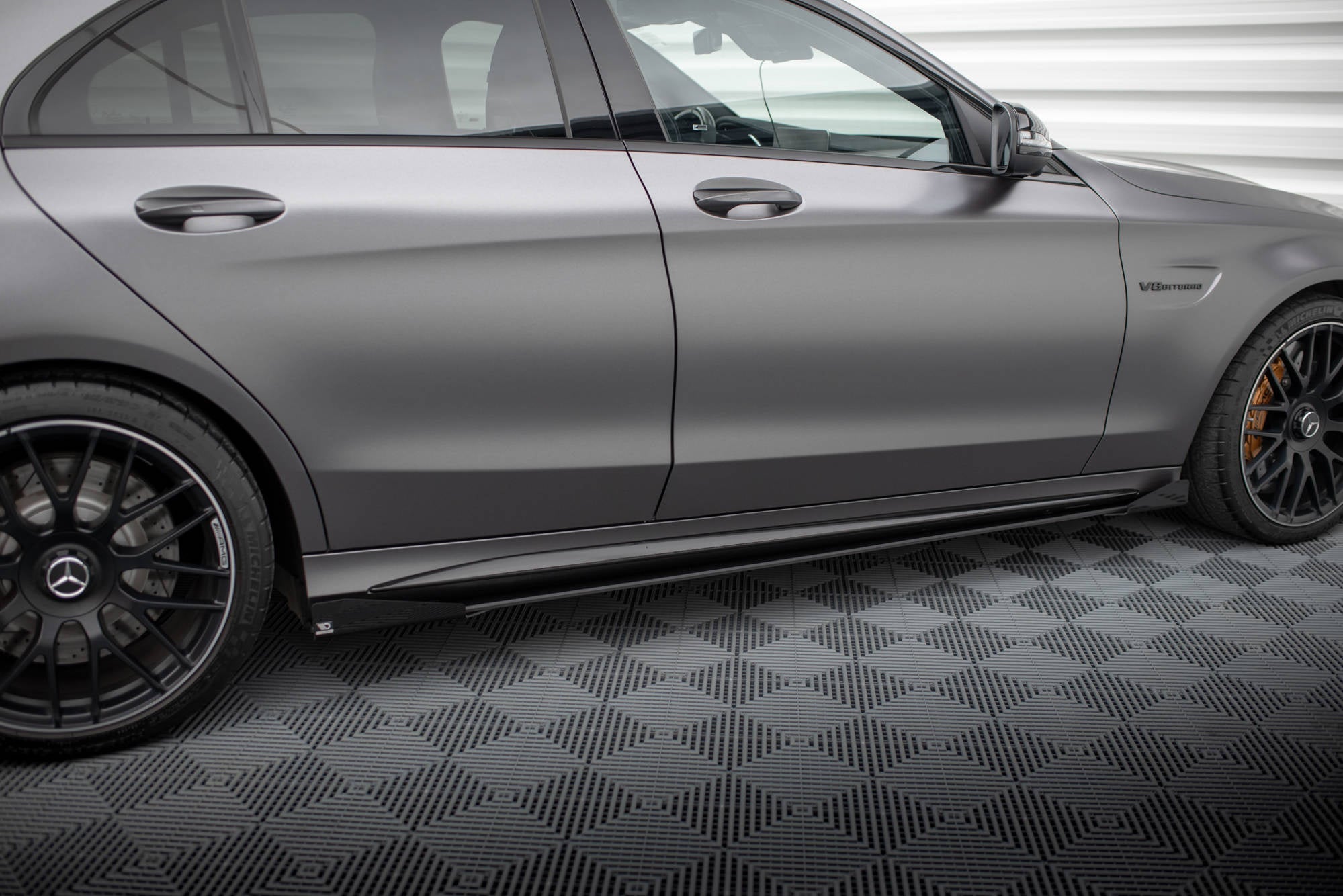Taloneras Street Pro + Flaps Mercedes-AMG C63 Berlina / Sedán / Familiar W205 Facelift