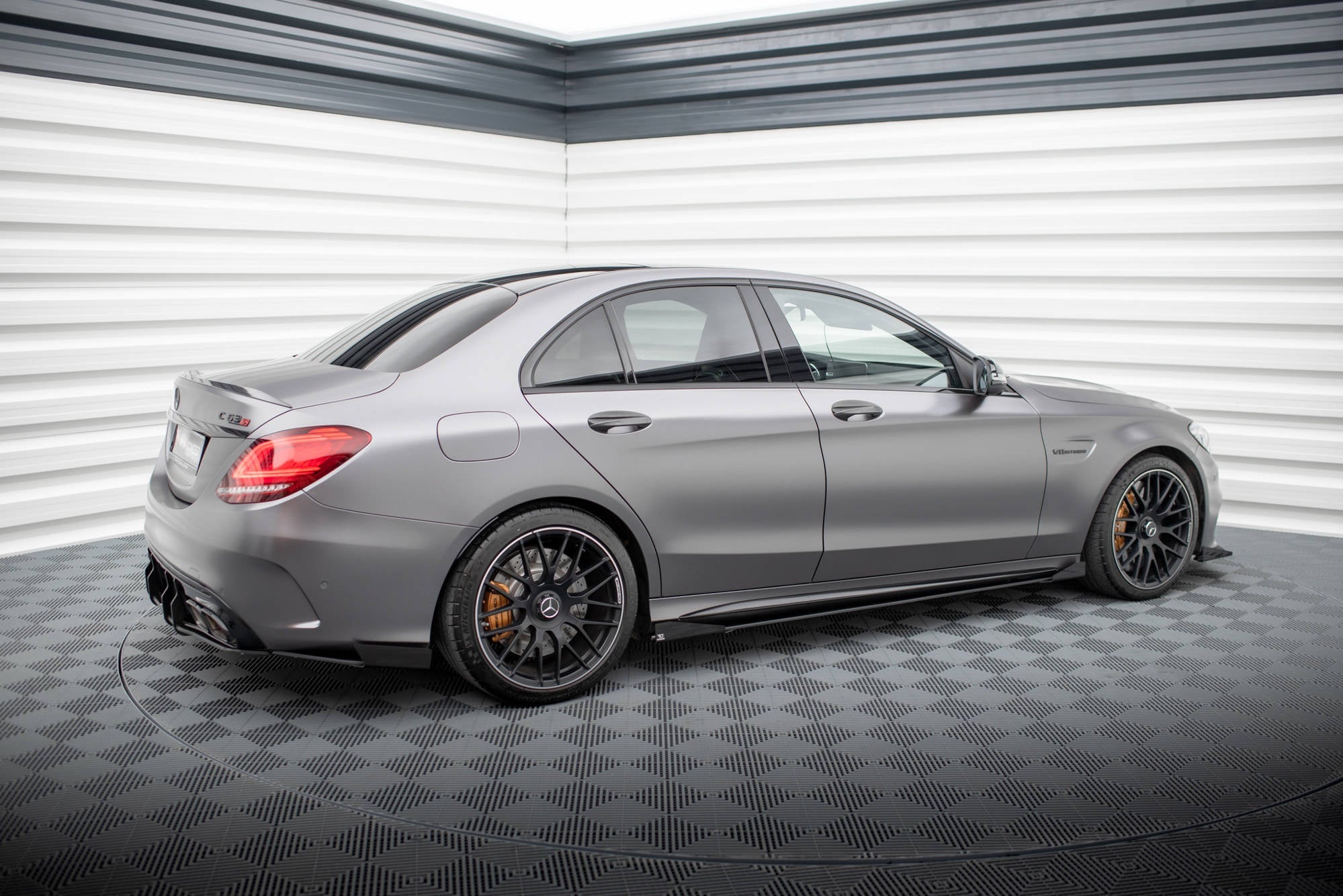 Taloneras Street Pro + Flaps Mercedes-AMG C63 Berlina / Sedán / Familiar W205 Facelift