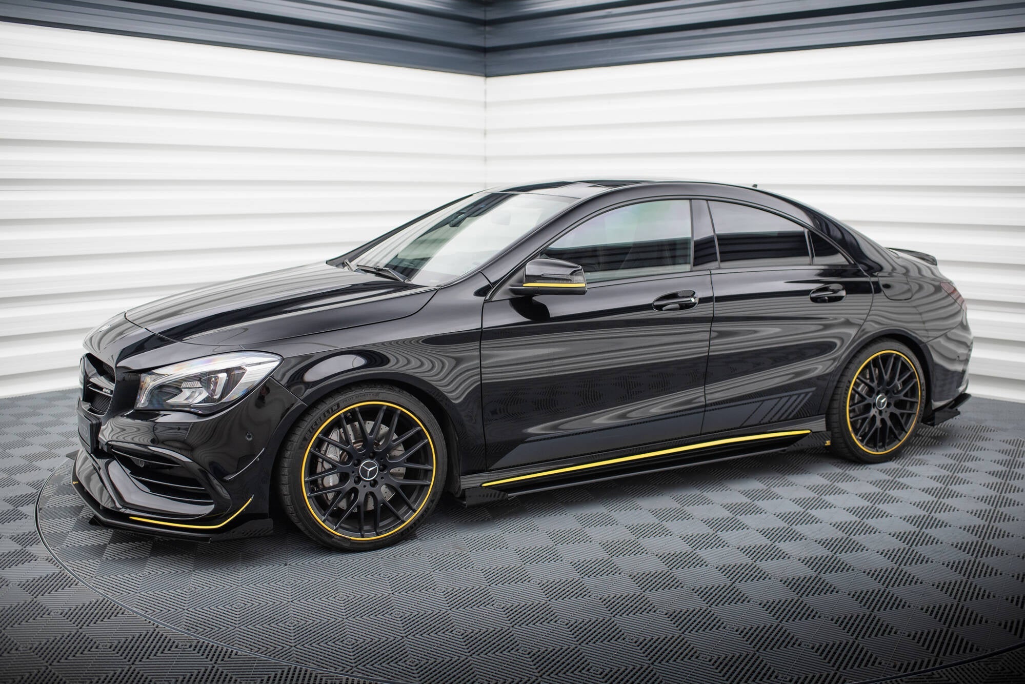 Taloneras Street Pro + Flaps Mercedes-AMG CLA 45 C117 Facelift