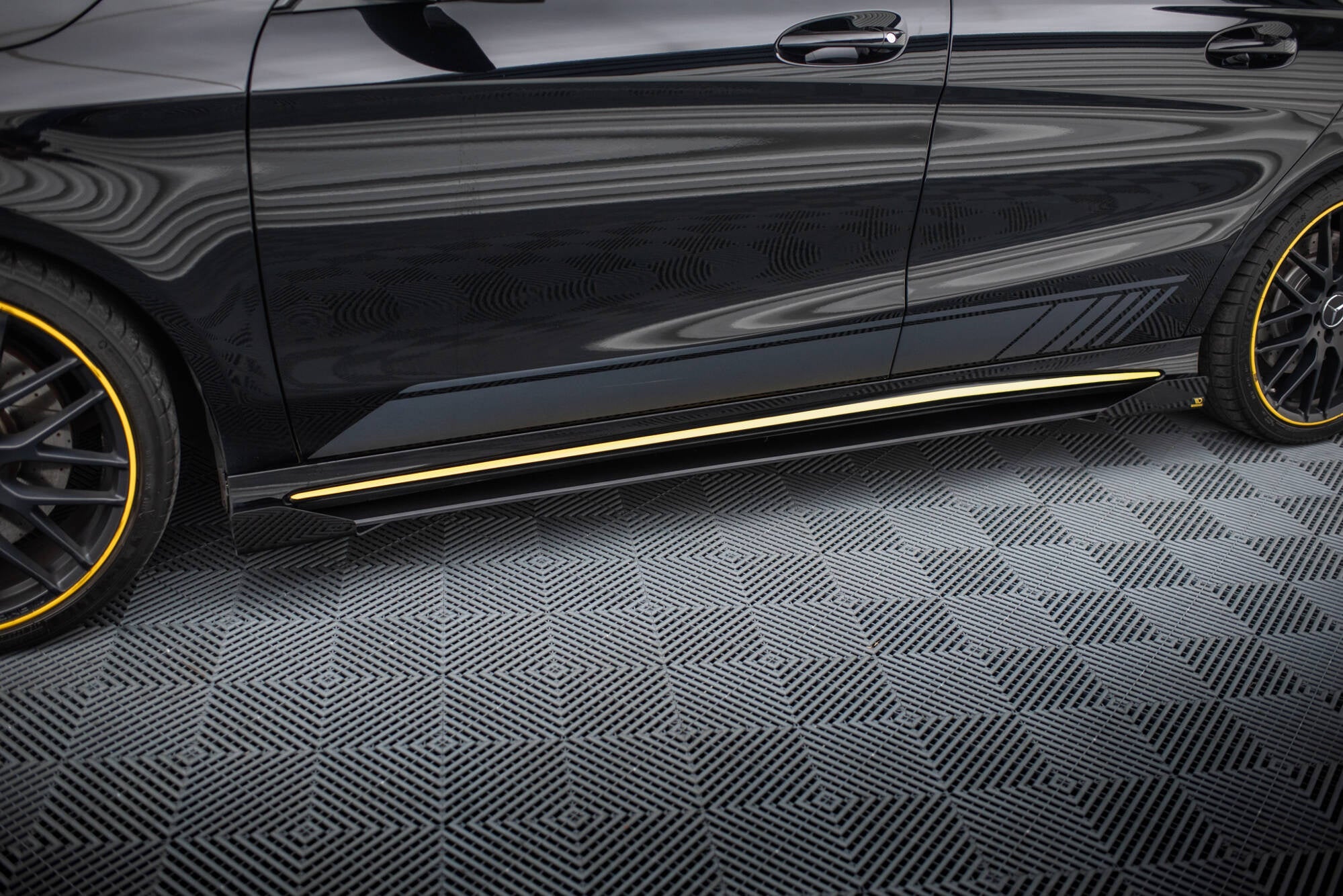 Taloneras Street Pro + Flaps Mercedes-AMG CLA 45 C117 Facelift